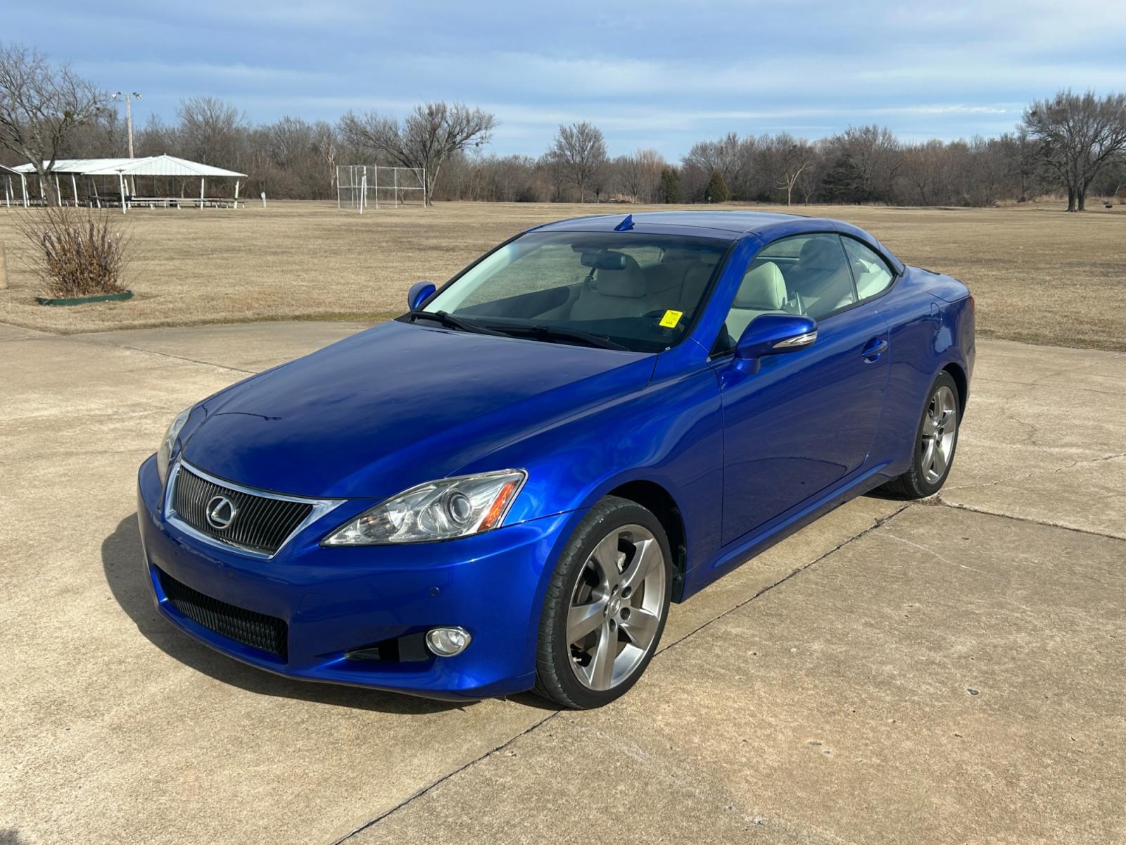 2010 BLUE Lexus IS C IS 250C (JTHFF2C2XA2) , 6-Speed Automatic transmission, located at 17760 Hwy 62, Morris, OK, 74445, (918) 733-4887, 35.609104, -95.877060 - 2010 LEXUS IS 250C HAS A 2.5L V6 AND IS RWD, THIS CONVERTIBLE FEATURES KEYLESS REMOTE ENTRY, PUSH BUTTON ENGINE START, POWER LOCKS, POWER WINDOWS, POWER SEATS, POWER MIRRORS, AM/FM STEREO, SATELLITE RADIO, CD PLAYER, AUX PORT, USB PORT, TOUCH SCREEN DISPLAY, LEATHER SEATS, 3 SETTING MEMORY SEATS, DU - Photo #2
