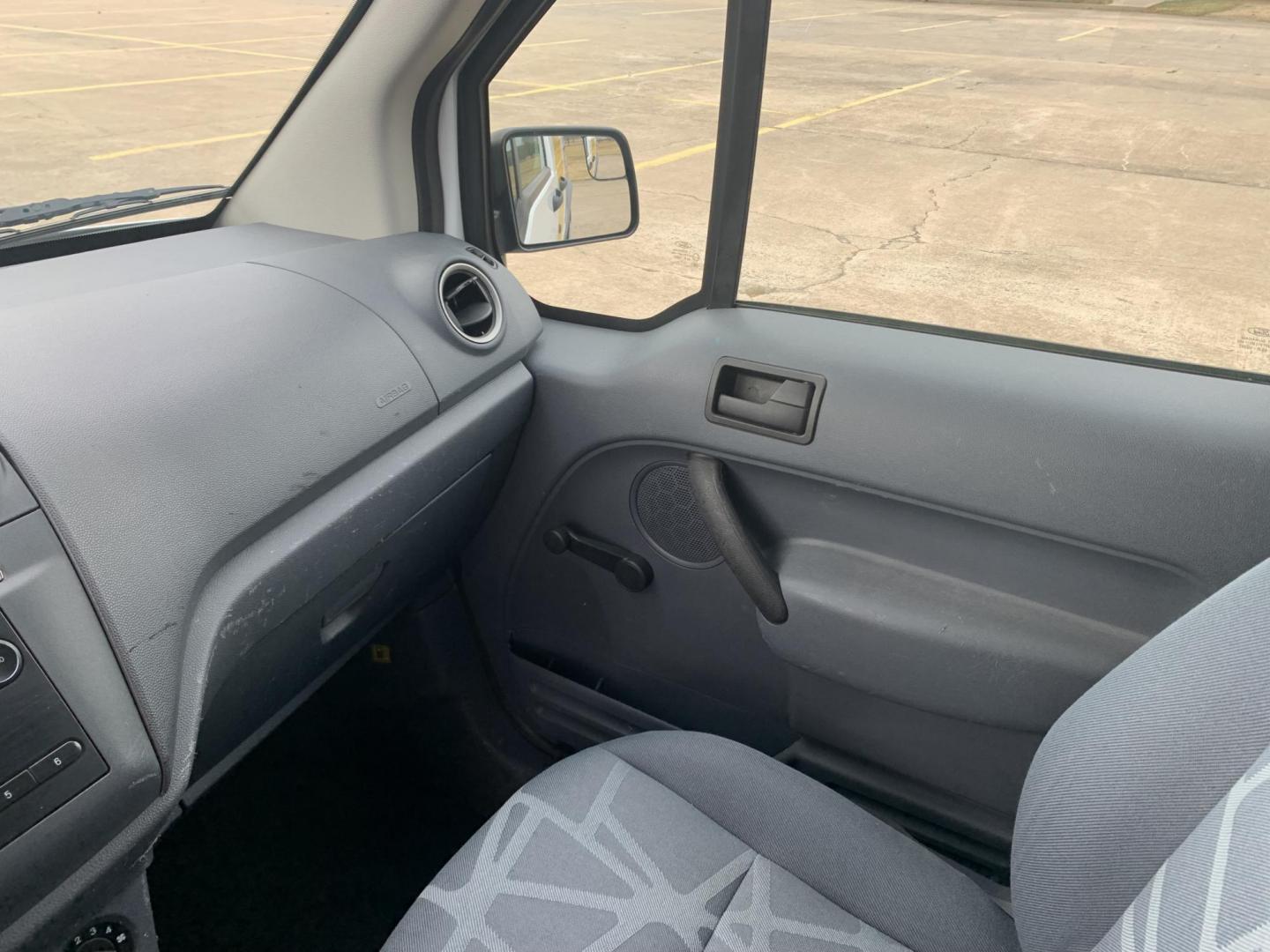 2013 White /Gray Ford Transit Connect XL (NM0LS7AN8DT) with an 2.0L L4 DOHC 16V engine, 4-Speed Automatic transmission, located at 17760 Hwy 62, Morris, OK, 74445, (918) 733-4887, 35.609104, -95.877060 - 2013 FORD TRANSIT CONNECT HAS A 2.0L AND FWD. THIS VAN IS A BI-FUEL THAT RUNS ON BOTH GASOLINE OR COMPRESSED NATURAL GAS (CNG). FEATURES, MANUEL WINDOWS, MANUAL MIRRORS, MANUAL SEATS, CLOTH INTERIOR, MANUAL LOCKS, BACKUP CAMERA, AND AM/FM STEREO. EQUIPPED WITH A BI-FUEL CNG FUEL SYSTEM. IT RUNS ON - Photo#9