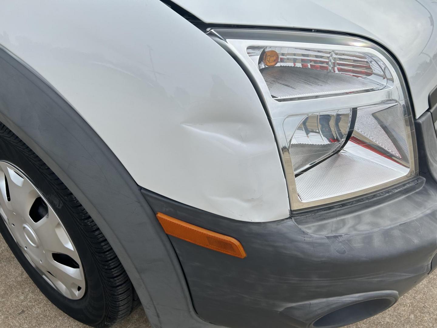 2013 White /Gray Ford Transit Connect XL (NM0LS7AN8DT) with an 2.0L L4 DOHC 16V engine, 4-Speed Automatic transmission, located at 17760 Hwy 62, Morris, OK, 74445, (918) 733-4887, 35.609104, -95.877060 - 2013 FORD TRANSIT CONNECT HAS A 2.0L AND FWD. THIS VAN IS A BI-FUEL THAT RUNS ON BOTH GASOLINE OR COMPRESSED NATURAL GAS (CNG). FEATURES, MANUEL WINDOWS, MANUAL MIRRORS, MANUAL SEATS, CLOTH INTERIOR, MANUAL LOCKS, BACKUP CAMERA, AND AM/FM STEREO. EQUIPPED WITH A BI-FUEL CNG FUEL SYSTEM. IT RUNS ON - Photo#26