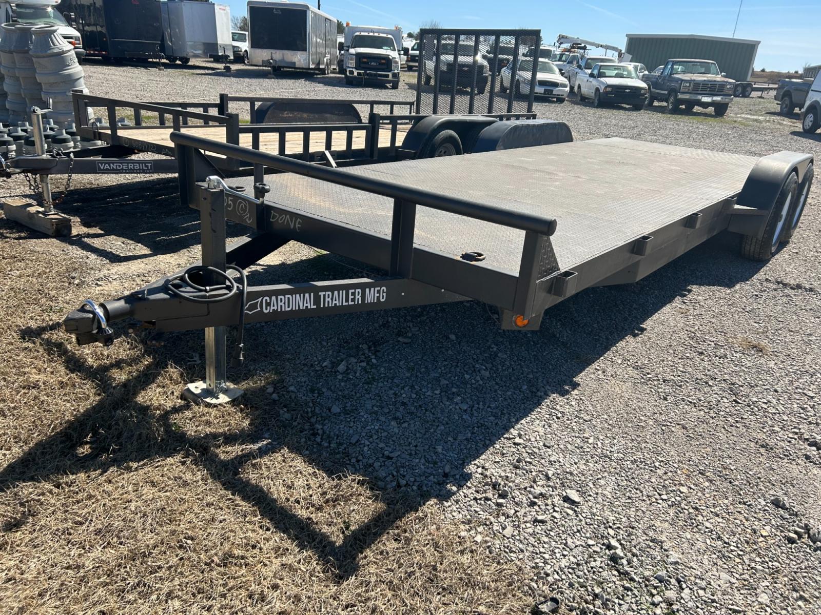 2021 BLACK CARDINAL UTLITY (4C91U2229MW) , located at 17760 Hwy 62, Morris, OK, 74445, 35.609104, -95.877060 - THE 2021 CARDINAL TRAILER MFG IS 22 FEET LONG. GREAT CONDITION. THERE WILL BE A SALES TAX INCLUDED. IF YOU HAVE A TAX EXEMPTION YOU WILL NEED TO BRING IN YOUR CARD TITLE IN HAND $6,000 CALL RUSS OR JONA AT 918-733-4887 - Photo #0