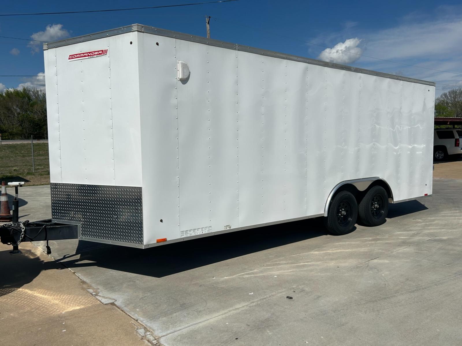 2019 White COMMANDER ENCLOSED TRAILER (53BBTEB28KA) , located at 17760 Hwy 62, Morris, OK, 74445, 35.609104, -95.877060 - 2019 COMMANDE ENCLOSED UTILTITY TRAILER 20X8 ***THERE WILL BE A 6.25% SALES TAX ADDED TO THE PRICE UNLESS YOU HAVE A TAX EXEMPT CARD*** $8,880 CALL RUSS OR JONA AT 918-733-4887 - Photo #6