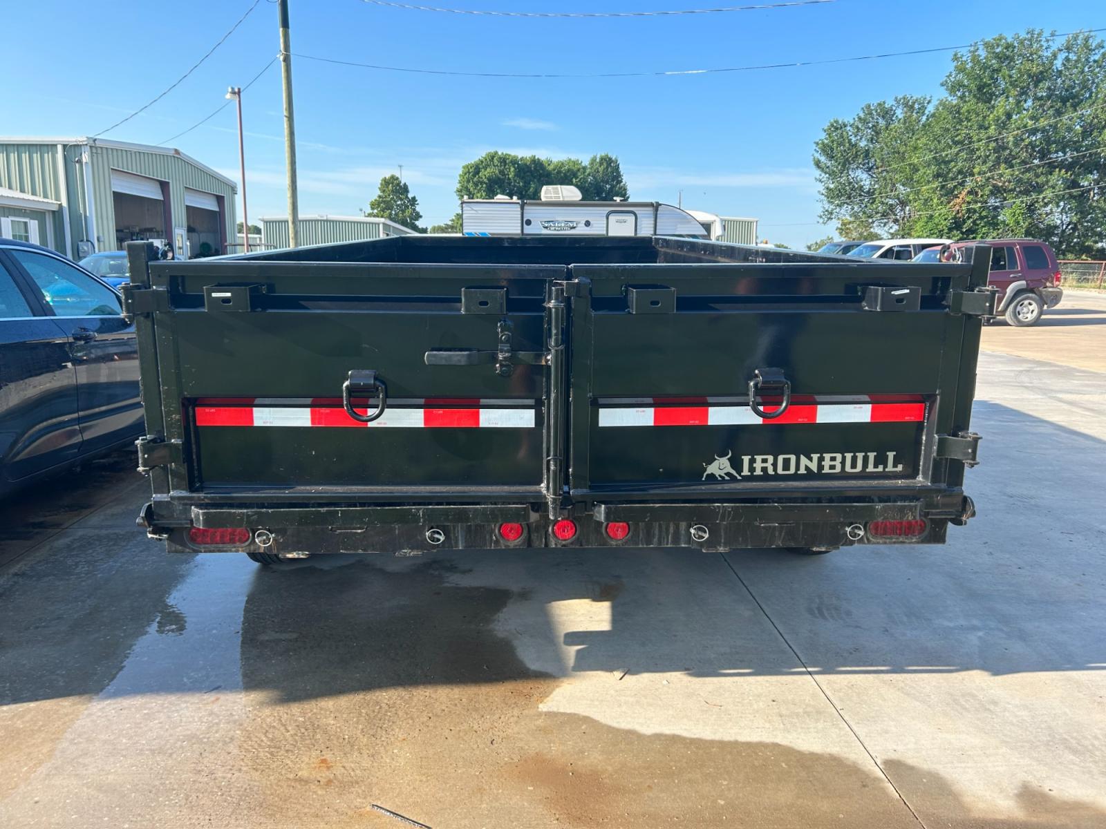 2022 BLACK Norstar Trailers IRONBULL DUMP BED (3EUDB1624N1) , located at 17760 Hwy 62, Morris, OK, 74445, 35.609104, -95.877060 - 2022 Norstar Ironbull Dumpbed has 14,000 lbs of GVWR and is equipped with enough lifting power to ensure you can always get your job done. Each Iron Bull 83 wide dump comes equipped standard with an industry best 7 gauge floor and 24" high 10 gauge sides with 7 machined breaks that will not bend, bo - Photo #5