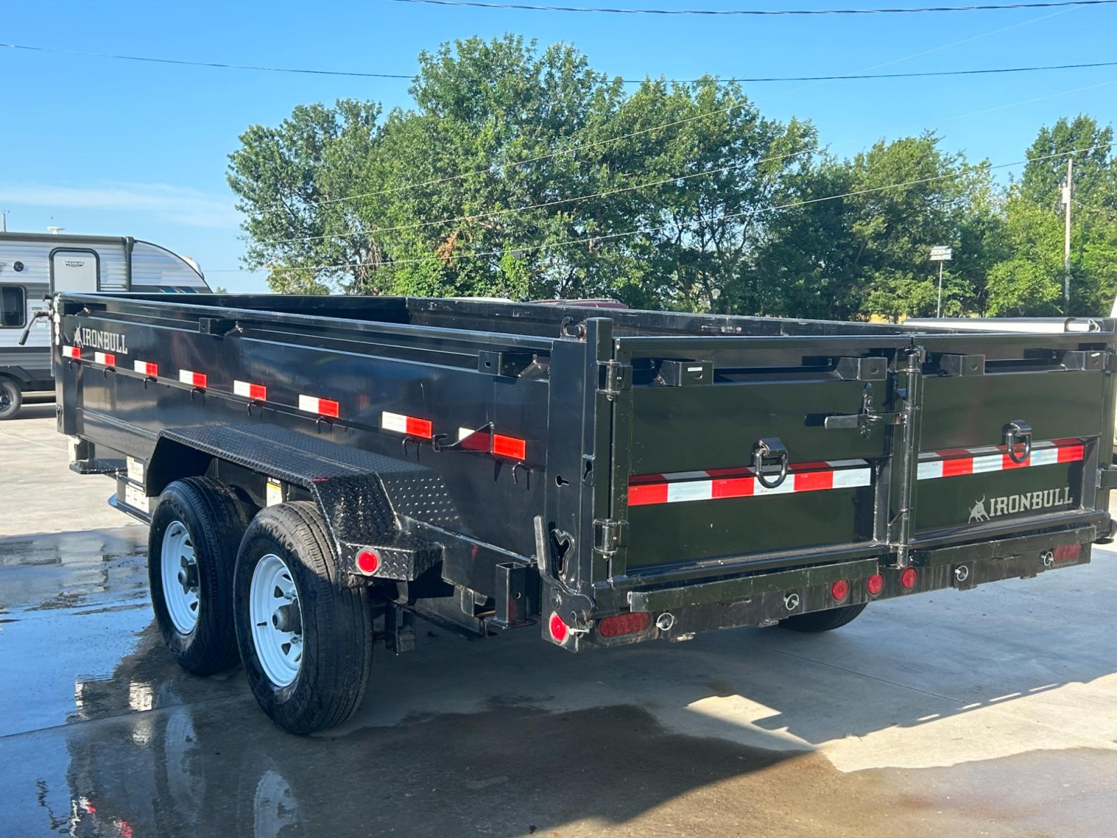 2022 BLACK Norstar Trailers IRONBULL DUMP BED (3EUDB1624N1) , located at 17760 Hwy 62, Morris, OK, 74445, 35.609104, -95.877060 - 2022 Norstar Ironbull Dumpbed has 14,000 lbs of GVWR and is equipped with enough lifting power to ensure you can always get your job done. Each Iron Bull 83 wide dump comes equipped standard with an industry best 7 gauge floor and 24" high 10 gauge sides with 7 machined breaks that will not bend, bo - Photo #6