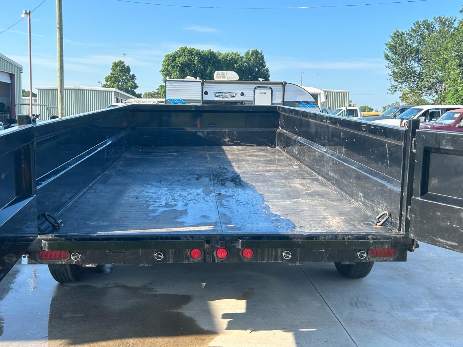 2022 BLACK Norstar Trailers IRONBULL DUMP BED (3EUDB1624N1) , located at 17760 Hwy 62, Morris, OK, 74445, 35.609104, -95.877060 - 2022 Norstar Ironbull Dumpbed has 14,000 lbs of GVWR and is equipped with enough lifting power to ensure you can always get your job done. Each Iron Bull 83 wide dump comes equipped standard with an industry best 7 gauge floor and 24" high 10 gauge sides with 7 machined breaks that will not bend, bo - Photo #7