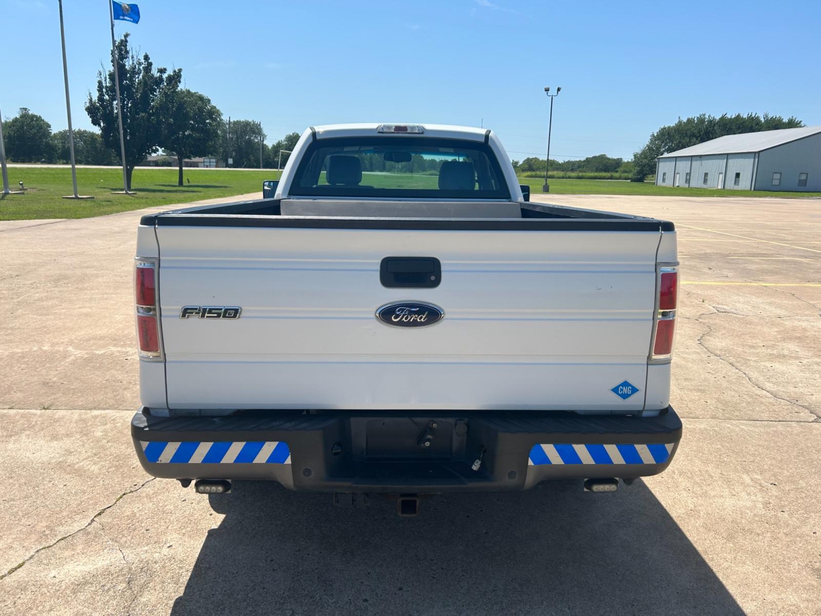 2014 White Ford F-150 STX 6.5-ft. Bed 2WD (1FTMF1CM6EK) with an 3.7L V6 DOHC 24V engine, 6-Speed Automatic transmission, located at 17760 Hwy 62, Morris, OK, 74445, (918) 733-4887, 35.609104, -95.877060 - 2014 FORD F150 STX HAS A 3.7L AND IS 2WD. THIS IS A BI-FUEL TRUCK THAT DRIVES ON BOTH CNG (COMPRESSED NATURAL GAS) OR REGULAR GASOLINE. FEATURES POWER LOCKS, POWER WINDOWS, POWER MIRRORS, AM/FM STEREO, FACTORY EQUIPPED TRAILER BRAKES, BEDLINER, AND TRAILER HITCH. A PREMIER ALTERNATIVE FUEL THAT IS - Photo #6