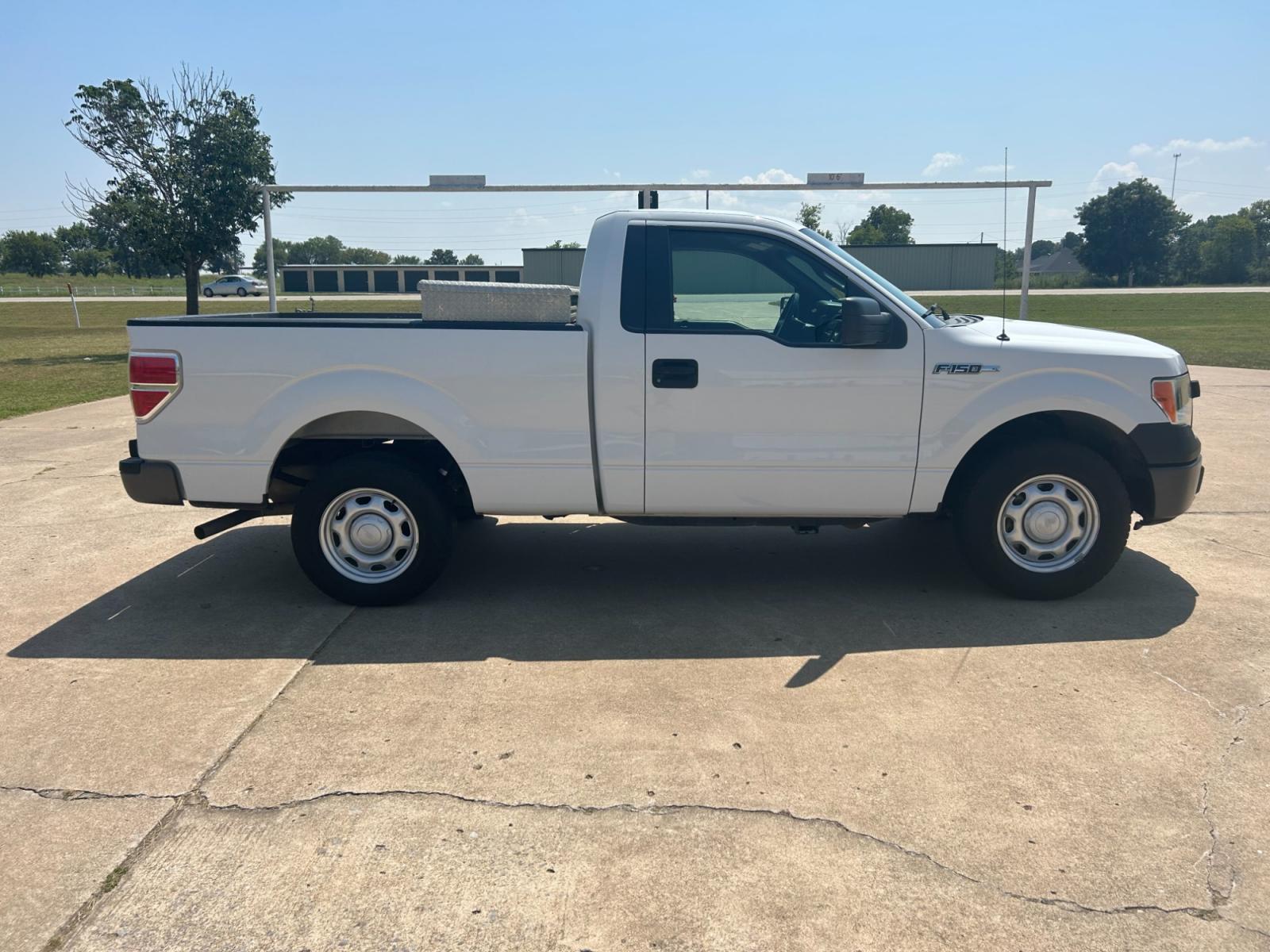 2014 White Ford F-150 STX 6.5-ft. Bed 2WD (1FTMF1CM3EK) with an 3.7L V6 DOHC 24V engine, 6-Speed Automatic transmission, located at 17760 Hwy 62, Morris, OK, 74445, (918) 733-4887, 35.609104, -95.877060 - 2014 FORD F-150 STX 6.5-ft. BED 2WD HAS 3.7L V6 DOHC 24V. THIS TRUCK IS A BI-FUEL (RUNS ON BOTH CNG OR GASOLINE). IT FEATURES MANUAL SEATS, MANUAL WINDOWS, MANUAL LOCKS, AM/FM STEREO, TRACTION CONTROL, CRUISE CONTROL. EQUIPPED WITH ALTECH-ECO BI-FUEL CNG FUEL SYSTEM. IT RUNS ON CNG (COMPRESSED NATU - Photo #3