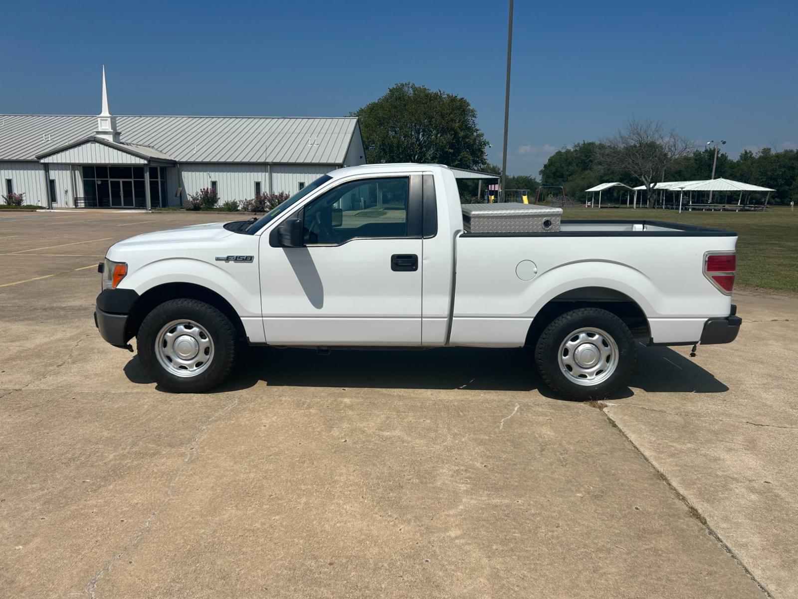 2014 White Ford F-150 STX 6.5-ft. Bed 2WD (1FTMF1CM3EK) with an 3.7L V6 DOHC 24V engine, 6-Speed Automatic transmission, located at 17760 Hwy 62, Morris, OK, 74445, (918) 733-4887, 35.609104, -95.877060 - 2014 FORD F-150 STX 6.5-ft. BED 2WD HAS 3.7L V6 DOHC 24V. THIS TRUCK IS A BI-FUEL (RUNS ON BOTH CNG OR GASOLINE). IT FEATURES MANUAL SEATS, MANUAL WINDOWS, MANUAL LOCKS, AM/FM STEREO, TRACTION CONTROL, CRUISE CONTROL. EQUIPPED WITH ALTECH-ECO BI-FUEL CNG FUEL SYSTEM. IT RUNS ON CNG (COMPRESSED NATU - Photo #6