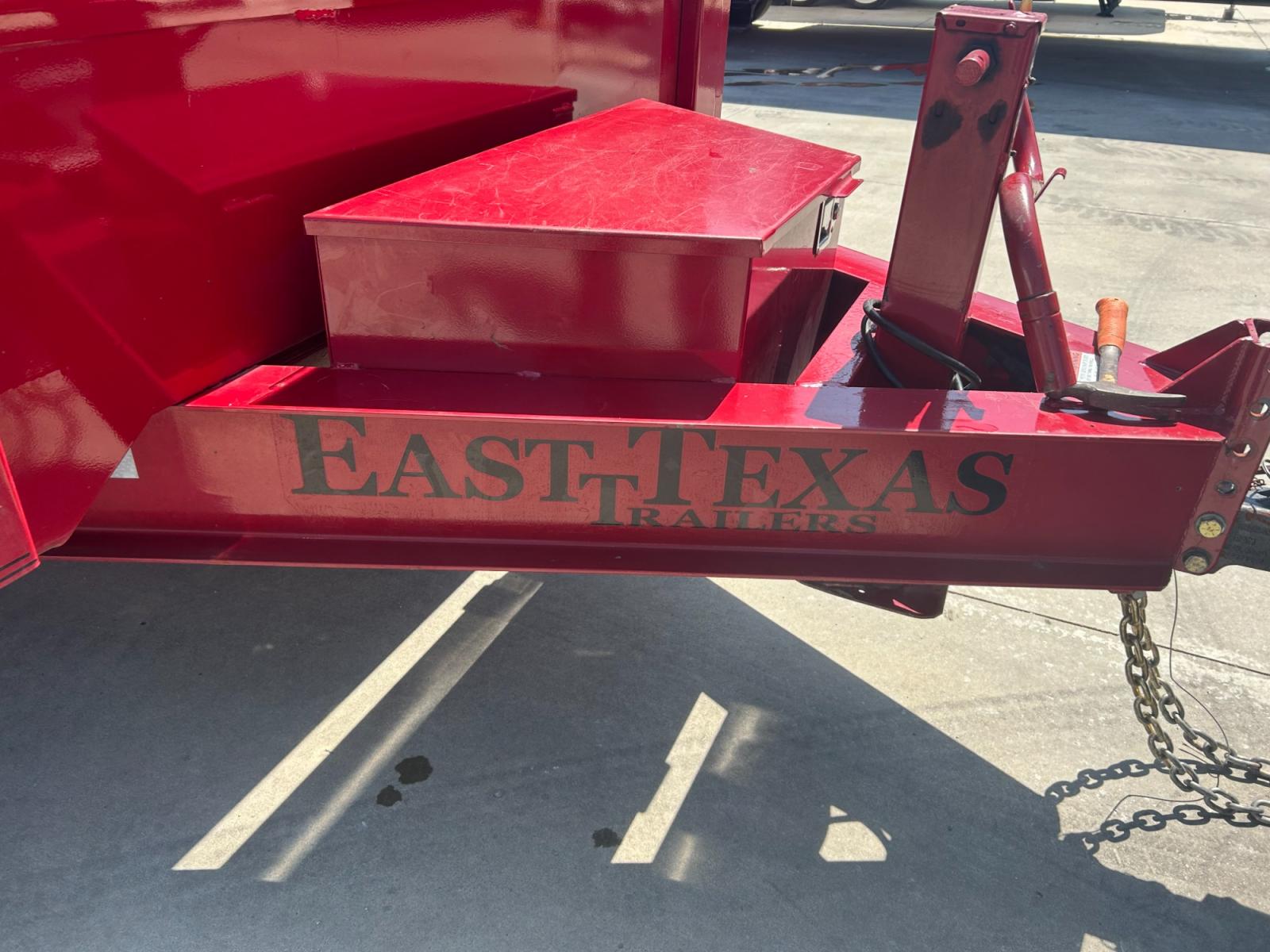 2022 RED EAST TEXAS TRAILER DUMPBED (58SBD1420NE) , located at 17760 Hwy 62, Morris, OK, 74445, 35.609104, -95.877060 - 2022 SILVERLINE TRAILER 83X14 FEATURES 2 7,000 LB DEXTER SPRING AXLES, 2 ELEC FSA BRAKES, COUPLER 2-5/16" ADJUSTABLE (6 HOLE), DIAMOND PLATE FENDERS, 16" CROSS-MEMBERS, 48" DUMP SIDES, 48" 3 WAY GATE, MESH ROLL TARP SYSTEM, JACK SPRING LOADED DROP LEG, 4 3'' D-RINGS, TOOL BOX IN TONGUE, SCISSOR HOIS - Photo #12