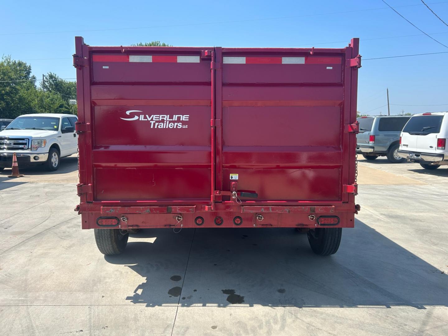2022 RED EAST TEXAS TRAILER DUMPBED (58SBD1420NE) , located at 17760 Hwy 62, Morris, OK, 74445, 35.609104, -95.877060 - 2022 SILVERLINE TRAILER 7X14 FEATURES 2 7,000 LB DEXTER SPRING AXLES, 2 ELEC FSA BRAKES, COUPLER 2-5/16" ADJUSTABLE (6 HOLE), DIAMOND PLATE FENDERS, 16" CROSS-MEMBERS, 48" DUMP SIDES, 48" 3 WAY GATE, MESH ROLL TARP SYSTEM, JACK SPRING LOADED DROP LEG, 4 3'' D-RINGS, TOOL BOX IN TONGUE, SCISSOR HOIST - Photo#4