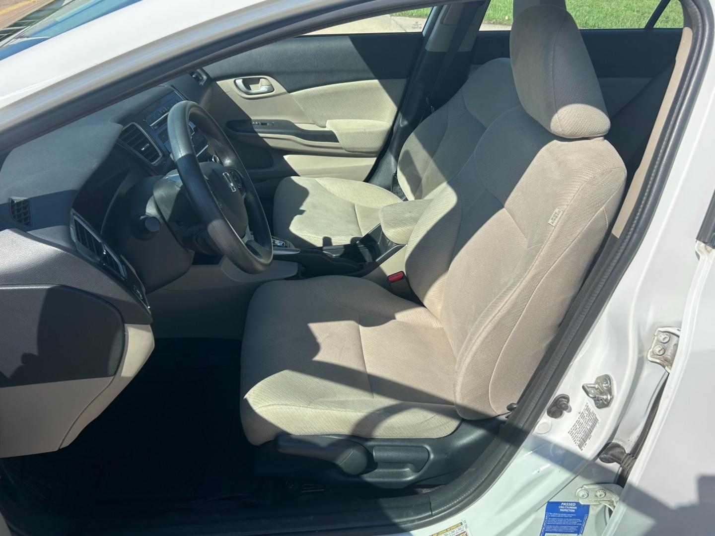 2013 White Honda Civic CNG Sedan 5-Speed AT (19XFB5F54DE) with an 1.8L L4 SOHC 16V CNG engine, 5A transmission, located at 17760 Hwy 62, Morris, OK, 74445, (918) 733-4887, 35.609104, -95.877060 - 2013 HONDA CIVIC CNG SEDAN 5-SPEED AT 1.8L DEDICATED CNG (ONLY RUNS ON COMPRESSED NATURAL GAS) FEATURES POWER LOCKS, POWER WINDOWS, POWER MIRRORS, AM/FM STEREO, CD PLAYER, AUXILLARY PORT, CRUISE CONTROL, TRACTION CONTROL, MULTI-FUNCTIONING STEERING WHEEL CONTROLS, BACK-UP CAMERA. IT HAS 195/65R15 TI - Photo#8