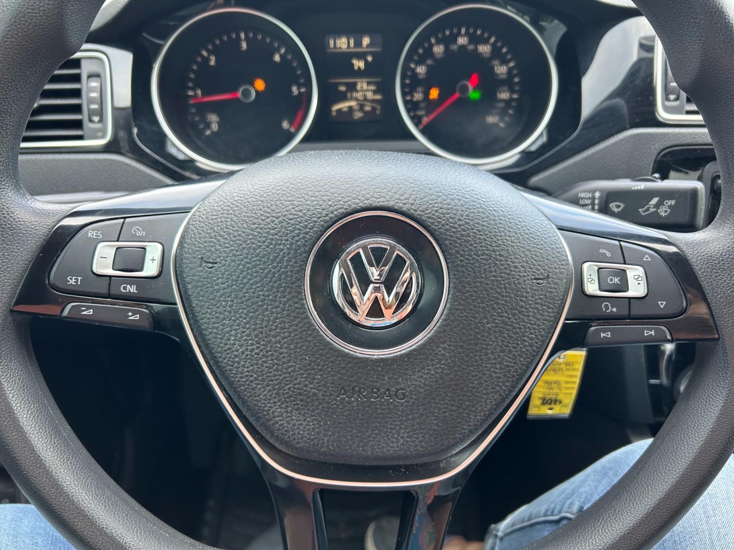2015 White /BLACK Volkswagen Jetta JETTA TDI (3VWLA7AJ6FM) with an 2.0L L4 DOHC 16V TURBO engine, AUTOMATIC transmission, located at 17760 Hwy 62, Morris, OK, 74445, (918) 733-4887, 35.609104, -95.877060 - 2015 VOLKS WAGON JETTA TDI DIESEL HAS THE 2.0L 4 CYLDER TURBO, FEATURES KEYLESS ENTRY REMOTE, POWER LOCKS, POWER WINDOWS, POWER MIRRORS, MANUAL SEATS, AM/FM STEREO, CD PLAYER, SATELLITE RADIO, HANDS FREE BLUETOOTH CALLING, MULTI STREEING CONTROL, CRUISE CONTROL, CLOTH INTERIOR, AND HEATED SEATS. TI - Photo#11