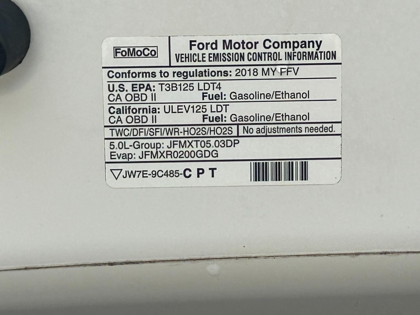 2018 White /Gray Ford F-150 XL SuperCab 6.5-ft. Bed 4WD (1FTFX1E57JK) with an 5.0L V8 OHV 16V engine, AUTOMATIC transmission, located at 17760 Hwy 62, Morris, OK, 74445, (918) 733-4887, 35.609104, -95.877060 - Photo#23
