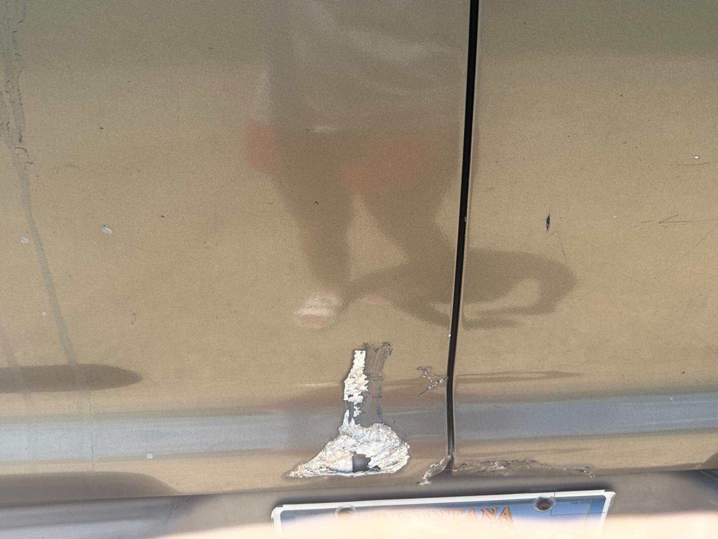 2002 GRAY /TAN Ford Excursion LIMITED (1FMNU43S32E) with an 6.8L V10 engine, AUTOMATIC transmission, located at 17760 Hwy 62, Morris, OK, 74445, (918) 733-4887, 35.609104, -95.877060 - Photo#31