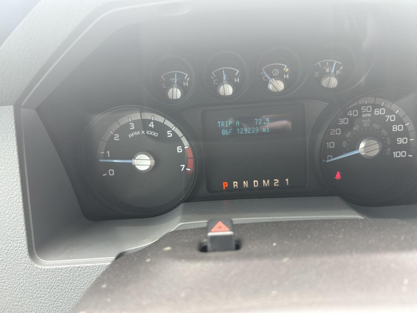 2013 White /Gray Ford F-250 SD XL 2WD (1FTBF2A69DE) with an 6.2L V8 OHV 16V engine, 6-Speed Automatic transmission, located at 17760 Hwy 62, Morris, OK, 74445, (918) 733-4887, 35.609104, -95.877060 - 2013 F250 SUPER DUTY IS A DEDICATED CNG (ONLY RUNS ON COMPRESSED NATURAL GAS). THIS TRUCK HAS A 6.2L V8 ENGINE, FEATURES MANUAL SEAT, MANUAL WINDOWS, MANUAL LOCKS, MANUAL MIRRORS, AM FM RADIO, FACTORY TRAILER BREAKS, TRACTION CONTROL, AND TRAILER HITCH. A PREMIER ALTERNATIVE FUEL CONVERSION THAT IS - Photo#21
