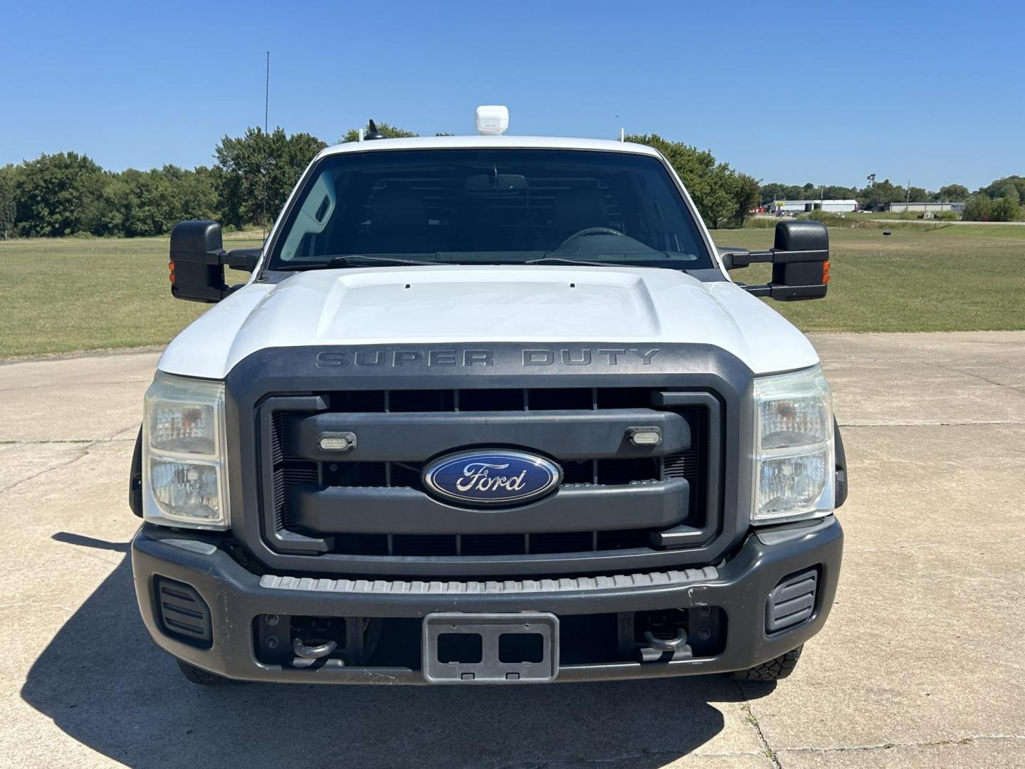 2015 White /Gray Ford F-250 SD SuperCab 2WD (1FT7X2A63FE) with an 6.2L V8 OHV 16V engine, 6-Speed Automatic transmission, located at 17760 Hwy 62, Morris, OK, 74445, (918) 733-4887, 35.609104, -95.877060 - 2015 F250 SUPER DUTY IS A BI-FUEL SYSTEM THAT RUNS ON CNG OR GASOLINE. THIS TRUCK HAS A 6.2L V8 ENGINE, FEATURES MANUAL SEAT, POWER WINDOWS, POWER LOCKS, POWER MIRRORS, AM FM RADIO, TRACTION CONTROL, AND TRAILER HITCH. A PREMIER ALTERNATIVE FUEL CONVERSION THAT IS EPA APPROVED. EXTREMELY CLEAN-BURNI - Photo#1