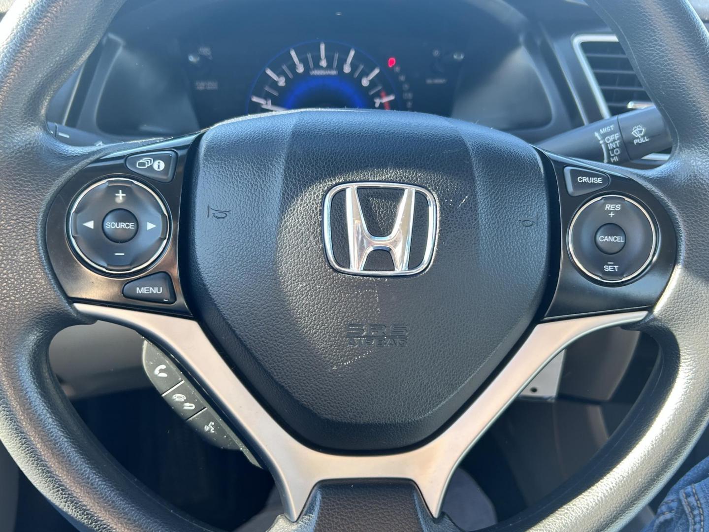 2013 White /Gray Honda Civic CNG (19XFB5F56DE) with an 1.8L L4 SOHC 16V CNG engine, 5A transmission, located at 17760 Hwy 62, Morris, OK, 74445, (918) 733-4887, 35.609104, -95.877060 - Photo#11
