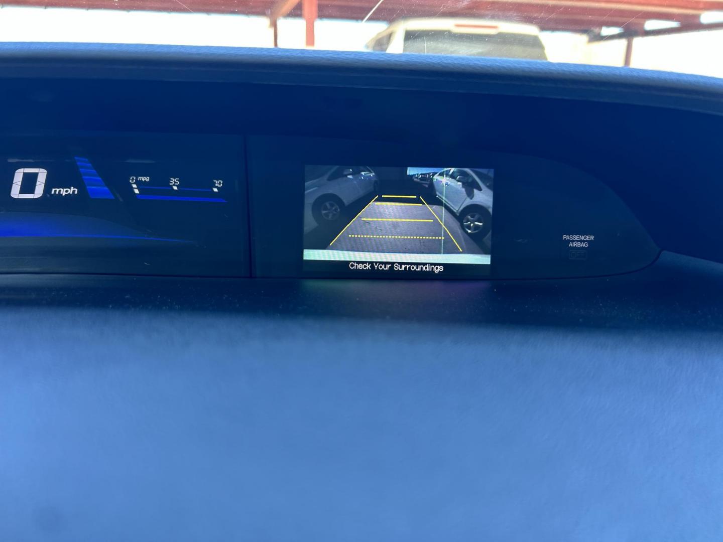 2013 White /Gray Honda Civic CNG (19XFB5F56DE) with an 1.8L L4 SOHC 16V CNG engine, 5A transmission, located at 17760 Hwy 62, Morris, OK, 74445, (918) 733-4887, 35.609104, -95.877060 - Photo#13