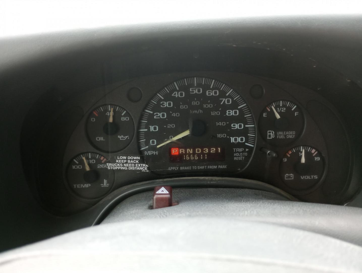 1997 YELLOW /Gray GMC Savana G3500 (1GDHG31R4V1) with an 5.7L V8 OHV 16V engine, 4-Speed Automatic transmission, located at 17760 Hwy 62, Morris, OK, 74445, (918) 733-4887, 35.609104, -95.877060 - 1997 GMC SAVANA BOX TRUCK 14.5 X 7.25FT HAS THE 5.7L V8 OHV 16V ENGINE. FEATURES CLOTH SEATS, MANUAL SEATS, MANUAL LOCKS, MANUAL WINDOWS, AND AM/FM RADIO. HAS ONLY 166,611 MILES, TIRES 225/75R16. HAS LOADING RAMP. CLEAN TITLE ***DAMAGE SHOWN IN PHOTOS*** $5,900 CALL RUSS, JONA OR HARLEY - Photo#12
