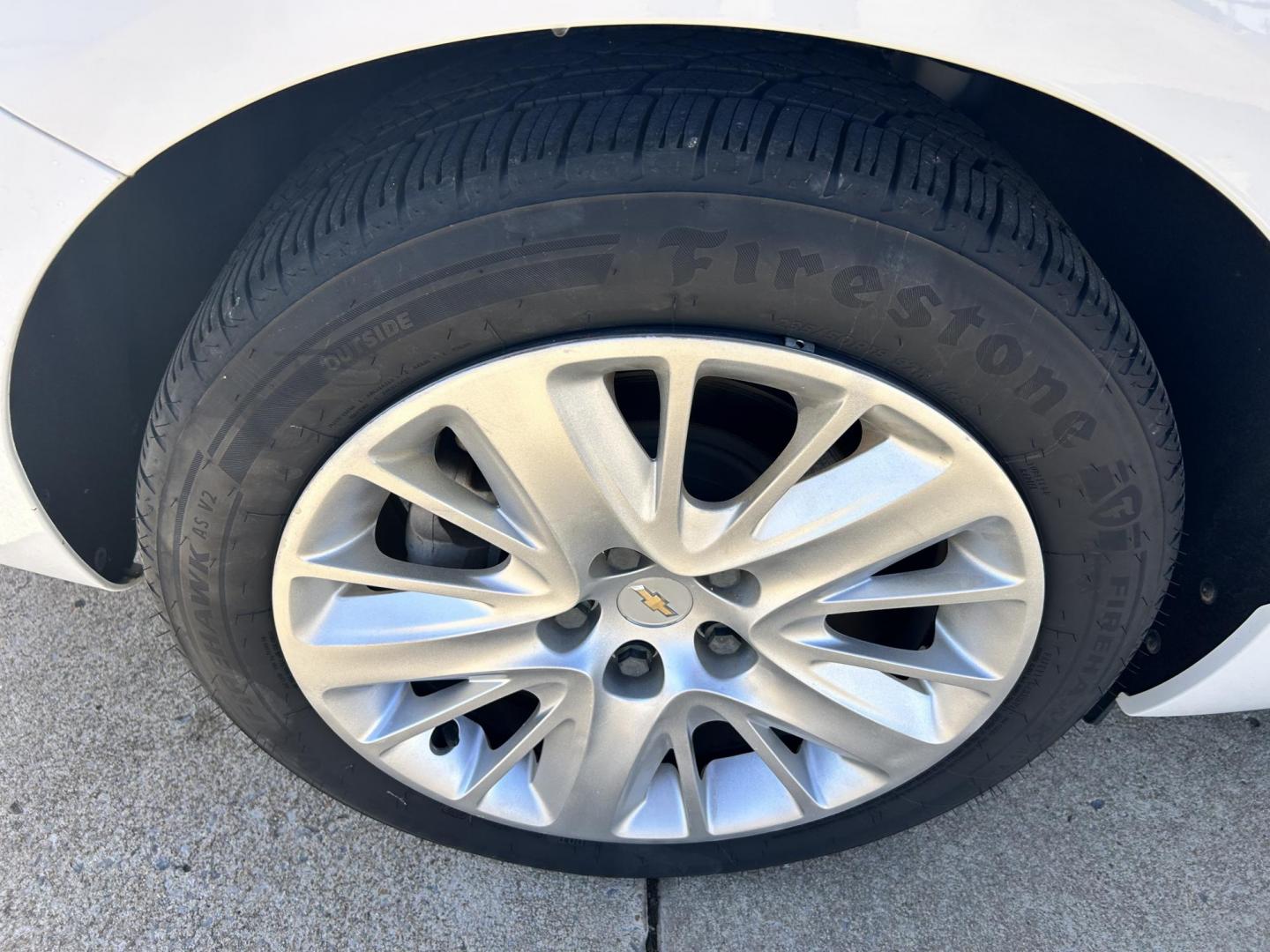 2016 White /Gray Chevrolet Impala CNG 2FL (2G11Y5SN2G9) with an 3.6L V6 DOHC 24V CNG engine, 6A transmission, located at 17760 Hwy 62, Morris, OK, 74445, (918) 733-4887, 35.609104, -95.877060 - 2016 CHEVY IMPALA HAS THE 3.6 V6 ENGINE AND IS FWD. THE IMPALA IS A BI-FUEL CAR THAT RUNS ON BOTH CNG (COMPRESSED NATUAL GAS) OR GASOLINE. THIS CAR FEATURES KEYLESS REMOTE START, KEYLESS REMOTE ENTRY, POWER LOCKS, POWER WINDOWS, POWER SEATS, POWER MIRRORS, AM/FM STEREO, CLOTH SEATS, BACK UP CAMERA, - Photo#21