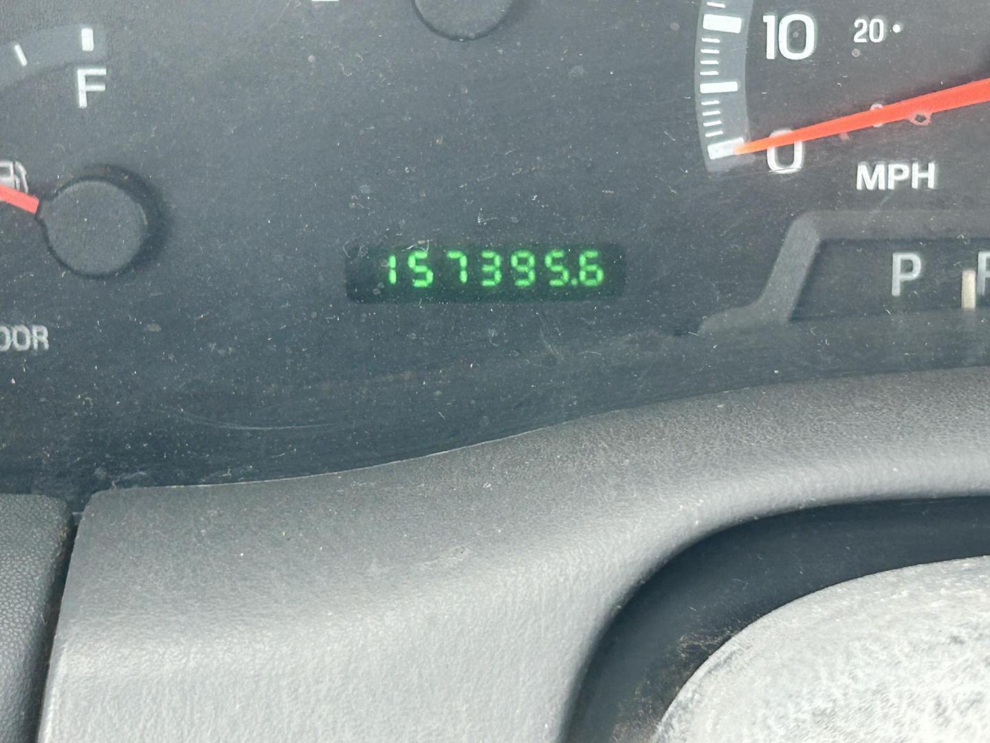 2000 White /Gray Ford F-150 (1FTPF17M4YK) with an 5.4L V8 SOHC 16V engine, located at 17760 Hwy 62, Morris, OK, 74445, (918) 733-4887, 35.609104, -95.877060 - 2000 FORD F150 2WD HAS THE 5.4L V8 SOHC 16V 5FT. BED DEDICATED CNG ONLY RUNS ON COMPRESSED NATURAL GAS AND DOES NOT RUN ON GASOLINE. FEATURES MANUAL WINDOWS, MANUAL LOCKS, MANUAL MIRRORS, LEATHER BENCH SEAT, CRUISE CONTROL, AM/FM RADIO, AC AND HEAT, GOODYEAR TIRES 245/75R16. ONLY 157,395 MILES. THI - Photo#12