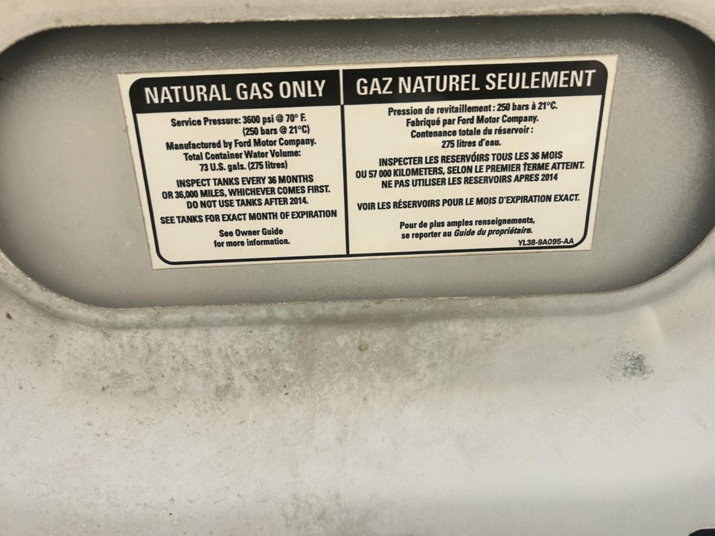 2000 White /Gray Ford F-150 (1FTPF17M4YK) with an 5.4L V8 SOHC 16V engine, located at 17760 Hwy 62, Morris, OK, 74445, (918) 733-4887, 35.609104, -95.877060 - 2000 FORD F150 2WD HAS THE 5.4L V8 SOHC 16V 5FT. BED DEDICATED CNG ONLY RUNS ON COMPRESSED NATURAL GAS AND DOES NOT RUN ON GASOLINE. FEATURES MANUAL WINDOWS, MANUAL LOCKS, MANUAL MIRRORS, LEATHER BENCH SEAT, CRUISE CONTROL, AM/FM RADIO, AC AND HEAT, GOODYEAR TIRES 245/75R16. ONLY 157,395 MILES. THI - Photo#20