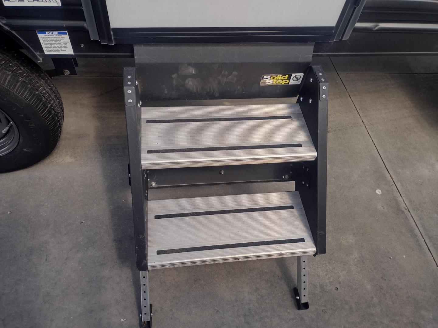 2020 Silver Forest River GREY WOLF PUP 22RR 22RR (4X4TCKX24LK) , located at 17760 Hwy 62, Morris, OK, 74445, 35.609104, -95.877060 - CAMPING SEASON IS HERE! CHECK OUT THIS 2020 FOREST RIVER GREY WOLF PUP TOY HAULER 22RR 29FT OVERALL WITH A 15FT POWER AWNING. IN THE LIVING/KITCHEN AREA IS A FARM STYLE SINK WITH OVERHEAD CABINETS, 3 BURNER STOVE WITH OVEN, OVERHEAD MICROWAVE, PANTRY, MID-SIZE FRIDGE, AM/FM RADIO, BOOTH STYLE DINETT - Photo#14