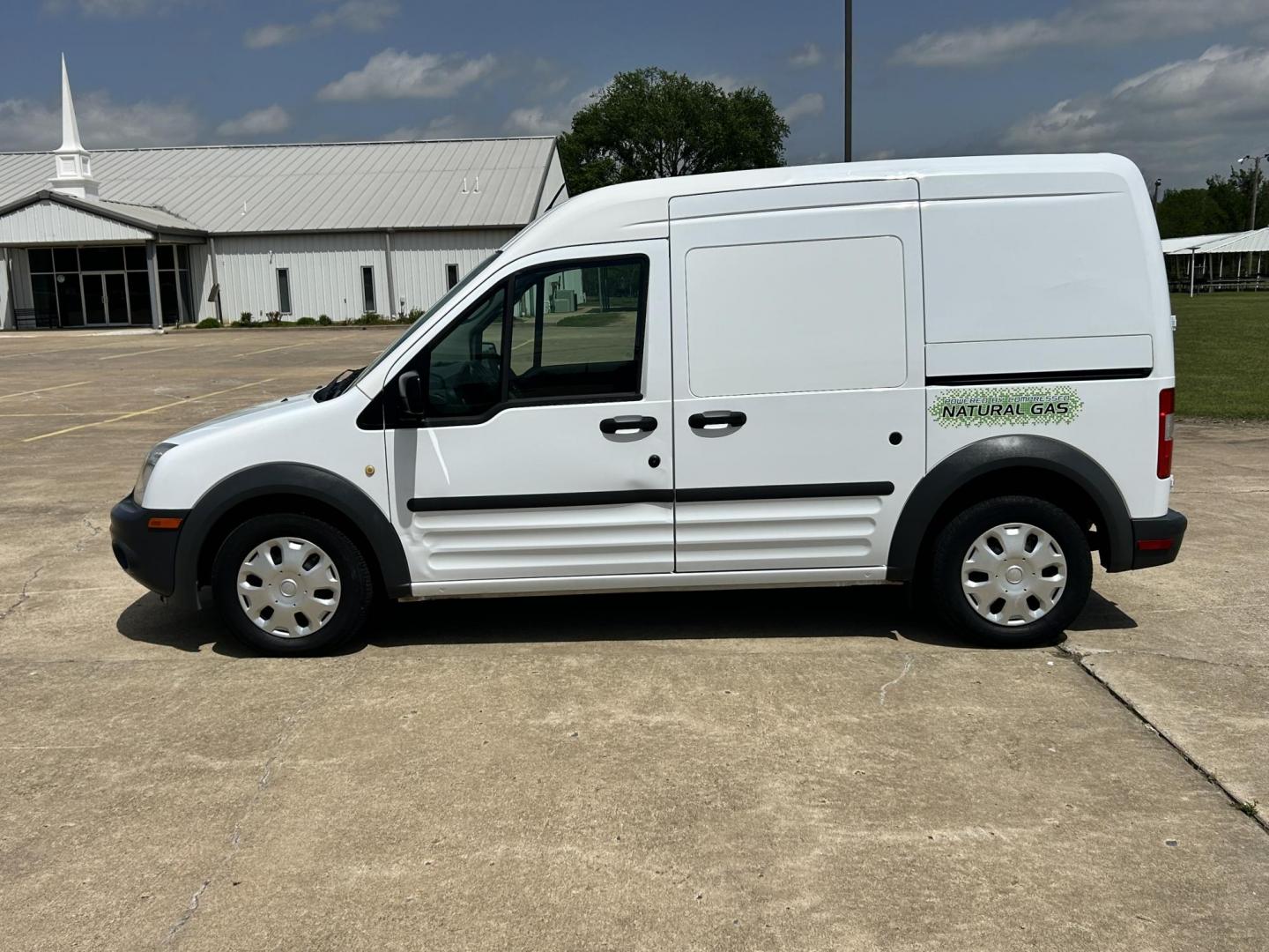 2013 White /Gray Ford Transit Connect XL with Side and Rear Door Glass (NM0LS7CN2DT) with an 2.0L L4 DOHC 16V engine, 4-Speed Automatic transmission, located at 17760 Hwy 62, Morris, OK, 74445, (918) 733-4887, 35.609104, -95.877060 - 2013 FORD TRANSIT CARGO VAN, DEDICATED CNG, VEHICLE IS NOT EQUIPPED TO RUN ON GASOLINE. 4 CYL, POWER WINDOWS, KEYLESS ENTRY REMOTE, POWER LOCKS, AIR, TILT, CRUISE, 16 GALLON CNG TANKS. RUNS AND DRIVES WELL. APPROXIMATELY 300 MILE RANGE ON A FULL TANK VERY GOOD CONDITION. ONLY19,663 MILES!!!! HAS A - Photo#6