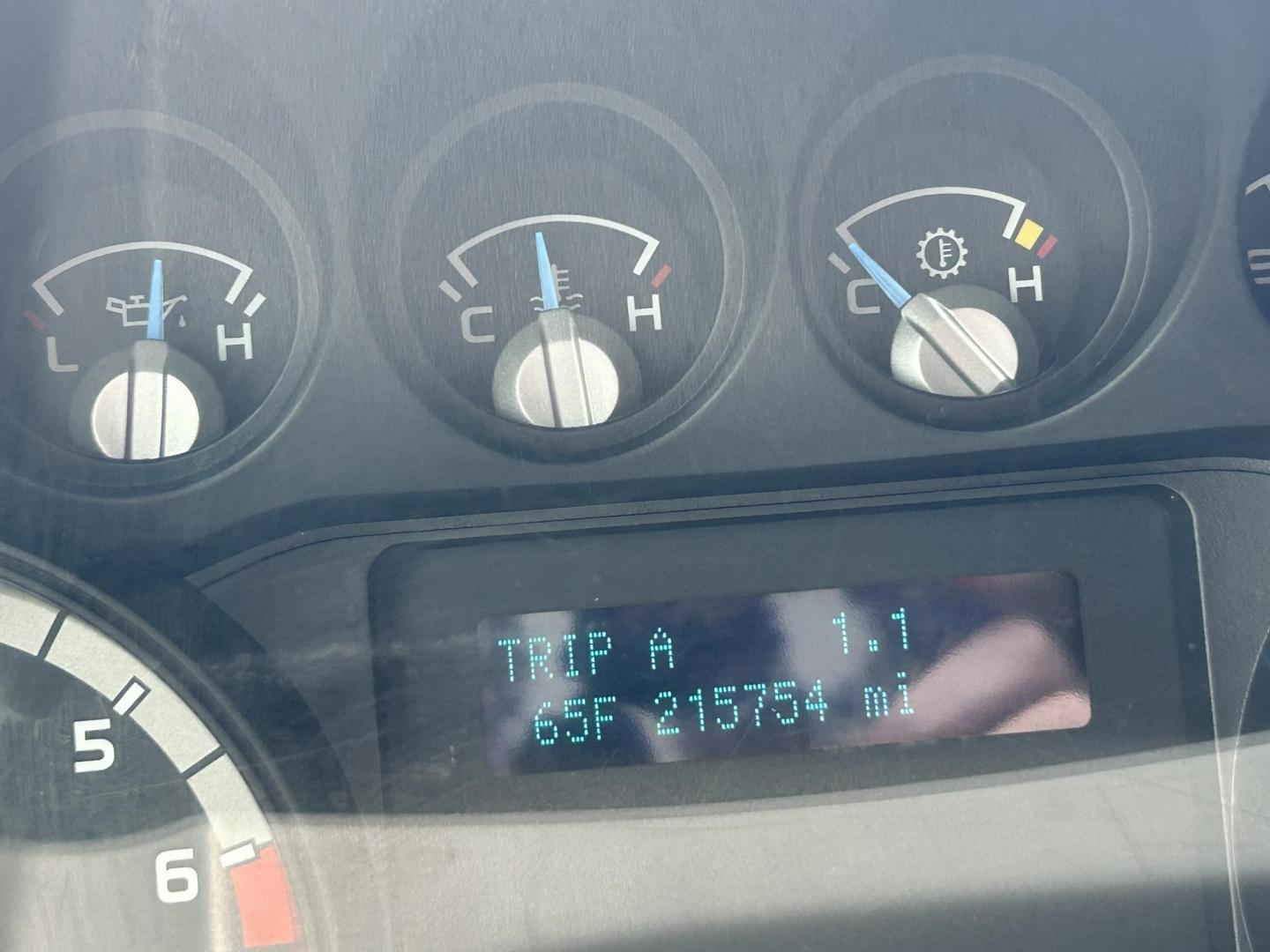 2012 White /Gray Ford F-250 SD SuperCab 2WD (1FT7X2A62CE) with an 6.2L V8 OHV 16V engine, 6-Speed Automatic transmission, located at 17760 Hwy 62, Morris, OK, 74445, (918) 733-4887, 35.609104, -95.877060 - 2012 FORD F250 SUPER DUTY RWD SERVICE CAMPER WITH A 6.2L V8 ENGINE. FEATURES KEYLESS ENTRY, MANUAL SEAT, CLOTH INTERIOR, POWER WINDOWS, POWER LOCKS, POWER MIRRORS, AM FM RADIO, CRUISE CONTROL, TRACTION CONTROL, SERVICE CAMPER WITH SHELVES AND BED SLIDE, AND TRAILER HITCH. FIRESTONE TIRES 246/70R17 A - Photo#10