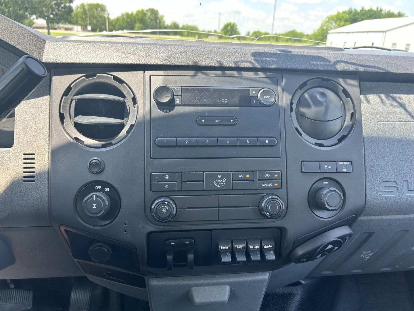 2013 White /Gray Ford F-350 SD 2WD (1FDRF3A62DE) with an 6.2L V8 OHV 16V engine, 6-Speed Automatic transmission, located at 17760 Hwy 62, Morris, OK, 74445, (918) 733-4887, 35.609104, -95.877060 - 2013 FORD F-350 6.2 V8 RWD DEDICATED CNG ONLY RUNS ON COMPRESSED NATURAL GAS AND DOES NOT RUN ON GASOLINE. FEATURES MANUAL SEATS, MANUAL LOCKS, MANUAL WINDOWS, MANUAL MIRRORS, AM/FM STEREO, VINYL SEATS, CRUISE CONTROL, TRACTION CONTROL, FACTORY-EQUIPT TRAILER BREAKS, POWER CONVERTER, GASOLINE CUMMI - Photo#11