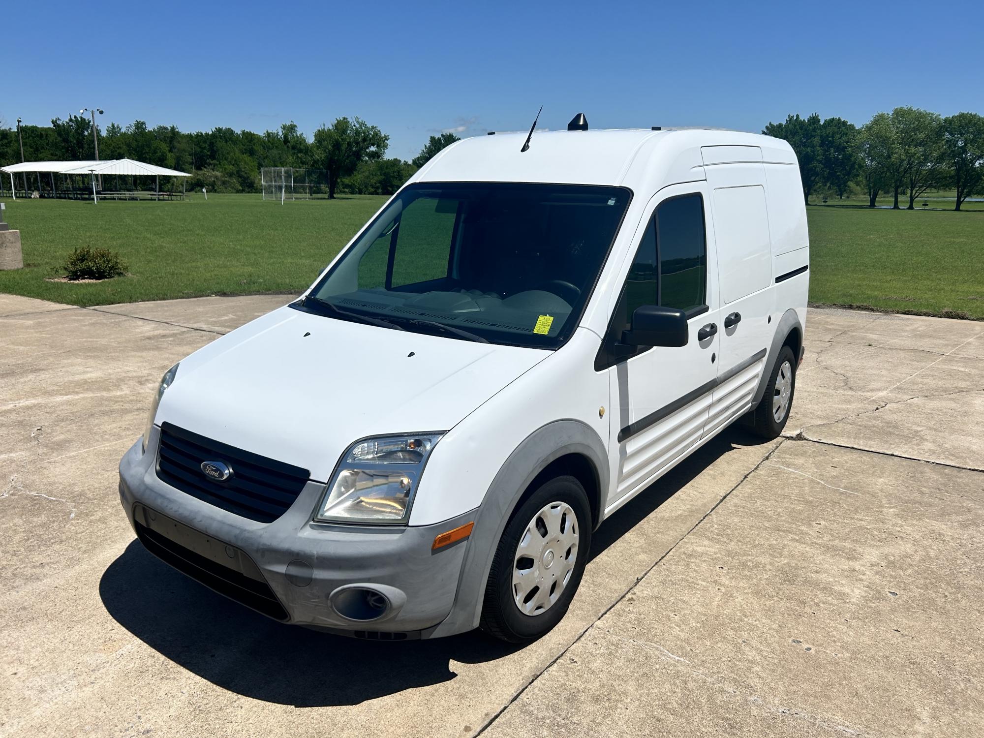 photo of 2012 FORD TRANSIT CONNECT DEDICATED CNG ONLY RUNS ON COMPRESSED NATURAL GAS $1090 TAX CREDIT AVAILABLE 