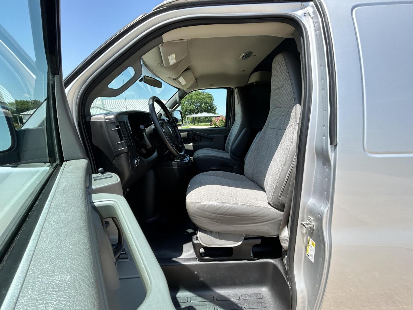 2016 Silver /Gray GMC Savana Cargo (1GTZ7GFBXG1) with an 6.0L V8 OHV 16V CNG engine, 6A transmission, located at 17760 Hwy 62, Morris, OK, 74445, (918) 733-4887, 35.609104, -95.877060 - 2016 GMC SAVANA CARGO VAN RWD WITH THE 6.0L V8 ENGINE DEDICATED CNG ONLY RUNS ON COMPRESSED NATURAL GAS. IT FEATURES KEYLESS REMOTE START, POWER LOCKS, POWER WINDOWS, POWER MIRRORS, CLOTH INTERIOR, MANUAL SEATS, CRUISE CONTROL, TRACTION CONTROL, HAUL MODE, AM/FM RADIO, USB PORT, AUXILARY PORT, SLI - Photo#8