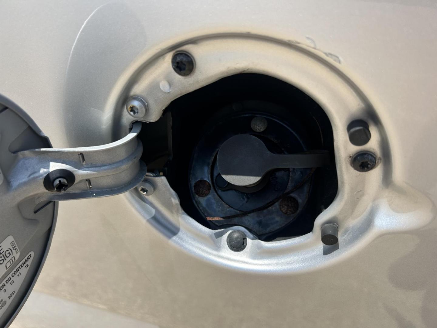 2016 Silver /Gray GMC Savana Cargo (1GTZ7GFBXG1) with an 6.0L V8 OHV 16V CNG engine, 6A transmission, located at 17760 Hwy 62, Morris, OK, 74445, (918) 733-4887, 35.609104, -95.877060 - 2016 GMC SAVANA CARGO VAN RWD WITH THE 6.0L V8 ENGINE DEDICATED CNG ONLY RUNS ON COMPRESSED NATURAL GAS. IT FEATURES KEYLESS REMOTE START, POWER LOCKS, POWER WINDOWS, POWER MIRRORS, CLOTH INTERIOR, MANUAL SEATS, CRUISE CONTROL, TRACTION CONTROL, HAUL MODE, AM/FM RADIO, USB PORT, AUXILARY PORT, SLI - Photo#19