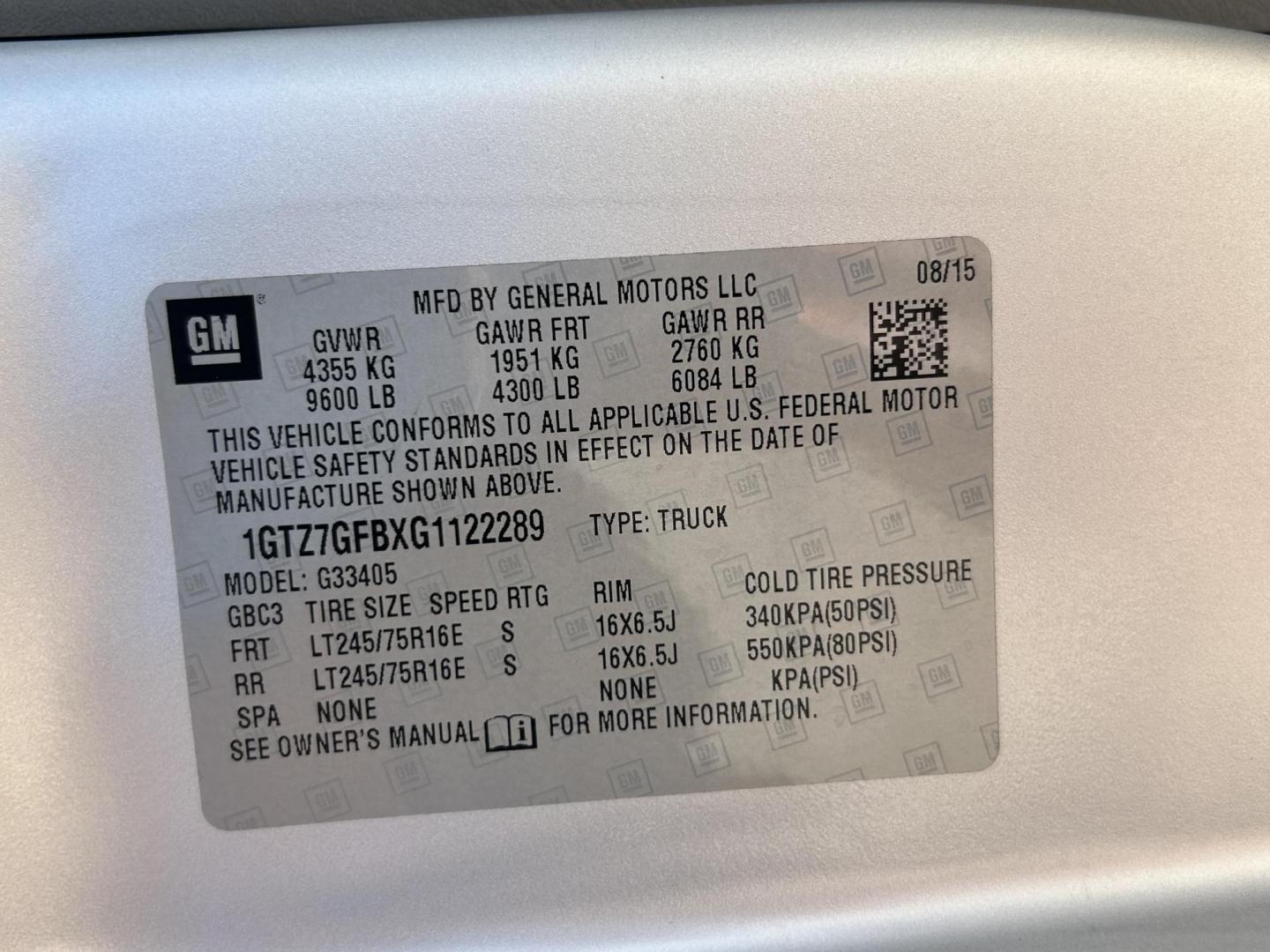2016 Silver /Gray GMC Savana Cargo (1GTZ7GFBXG1) with an 6.0L V8 OHV 16V CNG engine, 6A transmission, located at 17760 Hwy 62, Morris, OK, 74445, (918) 733-4887, 35.609104, -95.877060 - 2016 GMC SAVANA CARGO VAN RWD WITH THE 6.0L V8 ENGINE DEDICATED CNG ONLY RUNS ON COMPRESSED NATURAL GAS. IT FEATURES KEYLESS REMOTE START, POWER LOCKS, POWER WINDOWS, POWER MIRRORS, CLOTH INTERIOR, MANUAL SEATS, CRUISE CONTROL, TRACTION CONTROL, HAUL MODE, AM/FM RADIO, USB PORT, AUXILARY PORT, SLI - Photo#30