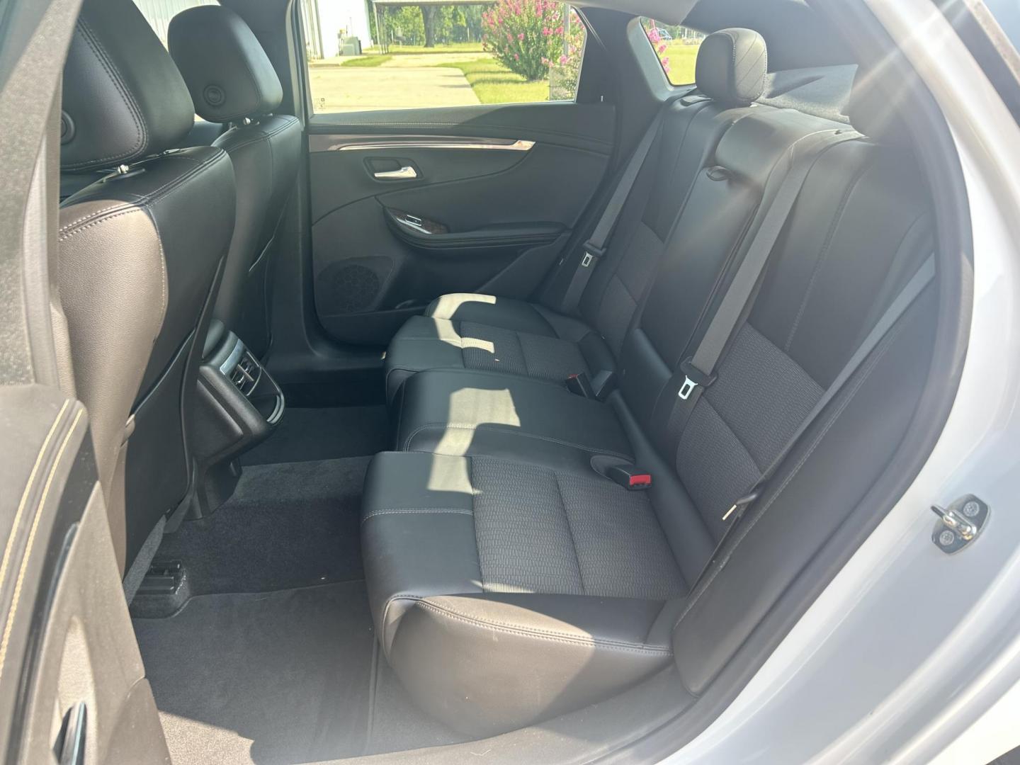 2015 WHITE /Gray Chevrolet Impala (2G1135SN4F9) with an 3.6L V6 DOHC 24V CNG engine, 6A transmission, located at 17760 Hwy 62, Morris, OK, 74445, (918) 733-4887, 35.609104, -95.877060 - 2015 CHEVY IMPALA HAS THE 3.6 V6 ENGINE AND IS FWD. THE IMPALA IS A BI-FUEL CAR THAT RUNS ON BOTH CNG (COMPRESSED NATUAL GAS) OR GASOLINE. THIS CAR FEATURES KEYLESS REMOTE START, KEYLESS REMOTE ENTRY, POWER LOCKS, POWER WINDOWS, POWER SEATS, POWER MIRRORS, AM/FM STEREO, CLOTH SEATS, BACK UP CAMERA, - Photo#17