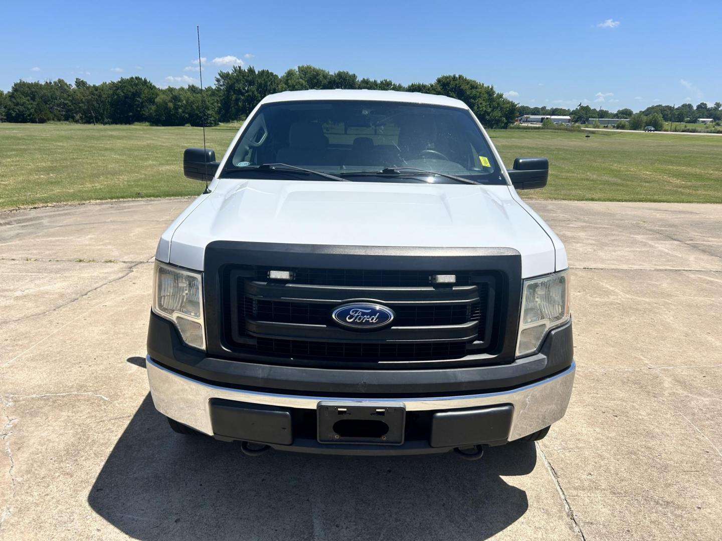 2014 WHITE /Gray Ford F-150 (1FTEX1EM9EK) with an 3.7L V6 DOHC 24V engine, 6-Speed Automatic transmission, located at 17760 Hwy 62, Morris, OK, 74445, (918) 733-4887, 35.609104, -95.877060 - 2014 FORD F-150 EXTENDED CAB. 4WD 3.7L V6 BI-FUEL SYSTEM RUNS ON CNG OR GASOLINE. FEATURES KEYLESS REMOTE ENTRY, POWER LOCKS, POWER WINDOWS, AM/FM STEREO, SIRIUS XM STEREO, CD PLAYER, AUXILLARY PORT, BACKUP CAMERA, CRUISE CONTROL, TRACTION CONTROL, MULTI-FUNCTIONING STEERING WHEEL CONTROLS, AND TRA - Photo#1