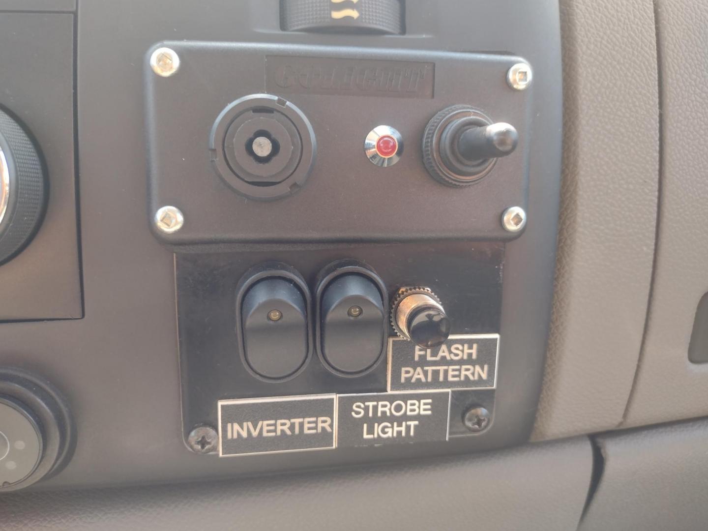 2013 WHITE /Gray Chevrolet Silverado 2500HD Work Truck Ext. Cab 4WD (1GC2KVCB1DZ) with an 6.0L V8 OHV 16V CNG engine, 6-Speed Automatic transmission, located at 17760 Hwy 62, Morris, OK, 74445, (918) 733-4887, 35.609104, -95.877060 - 2013 CHEVY SILVERADO 4WD WITH THE 6.0L V8 ENGINE. THIS TRUCK FEATURES MANUAL WINDOWS, MANUAL LOCKS, MANUAL MIRRORS, MANUAL SEATS, LEATHER INTERIOR, CRUSIE CONTROL, TRACTION CONTROL, AND AM/FM RADIO. CAMPER SHELL WITH SHELVES AND CARGO SLIDER, DIMENSIONS INVERTER AND TRAILER HITCH. ONLY 184,332 MILE - Photo#15