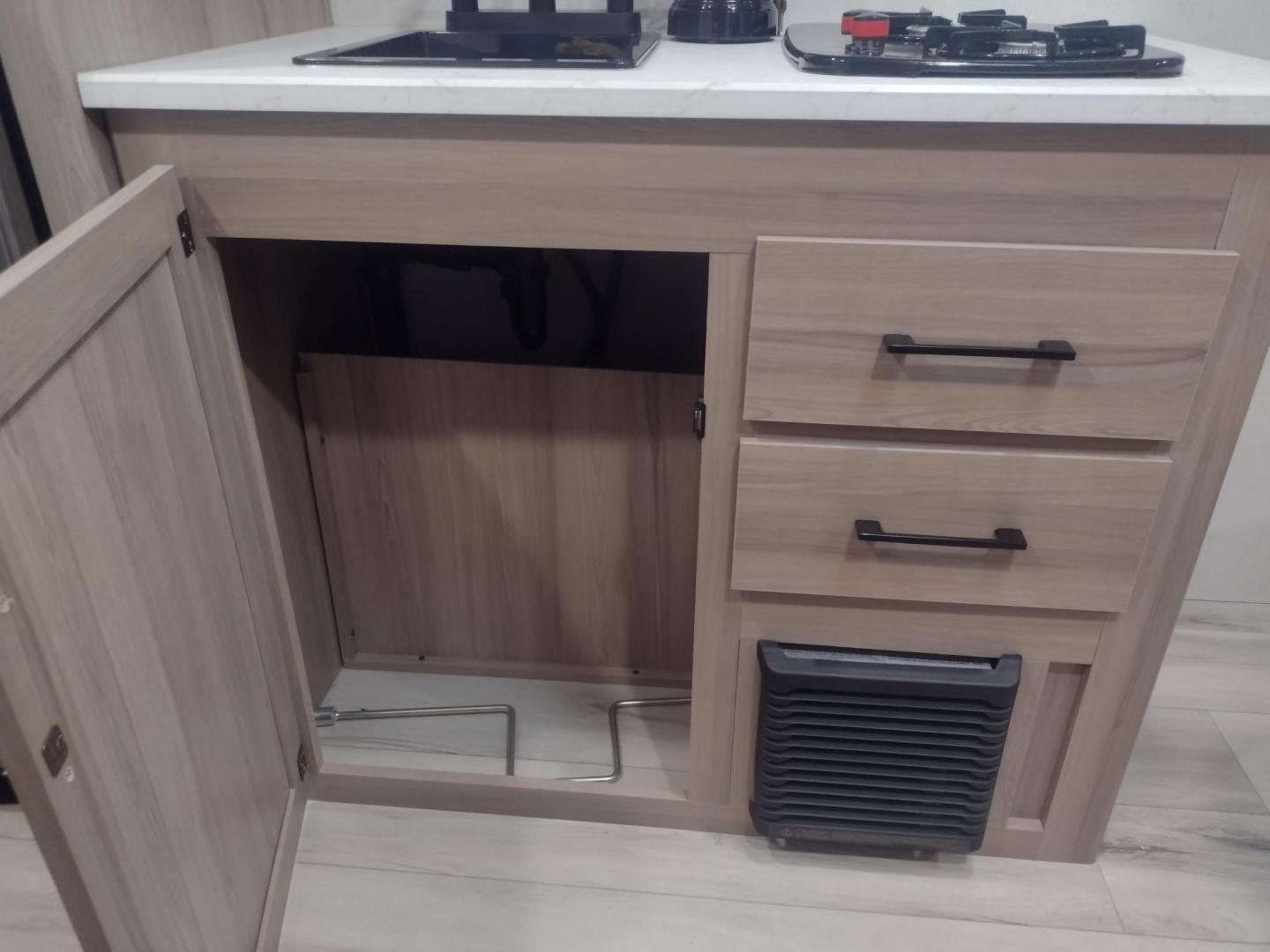 2025 White /TAN Keystone COLEMAN 17R 17R (4YDTCMG19SM) , located at 17760 Hwy 62, Morris, OK, 74445, 35.609104, -95.877060 - GRAB IT WHILE YOU CAN CHECK OUT THIS 2025 KEYSTONE COLEMAN 17R 21FT OVERALL WITH A 8FT POWER AWNING. IN THE FRONT IS A FULL SIZE BED WITH STORAGE UNDER THE BED, OVERHEAD SHELF, WARDROBE CLOSET, AND AC UNIT. IN THE LIVING AND KITCHEN AREA IS A 2 BURNER STOVE (NO OVEN), SINGLE SINK, OVERHEAD CABINETS, - Photo#17