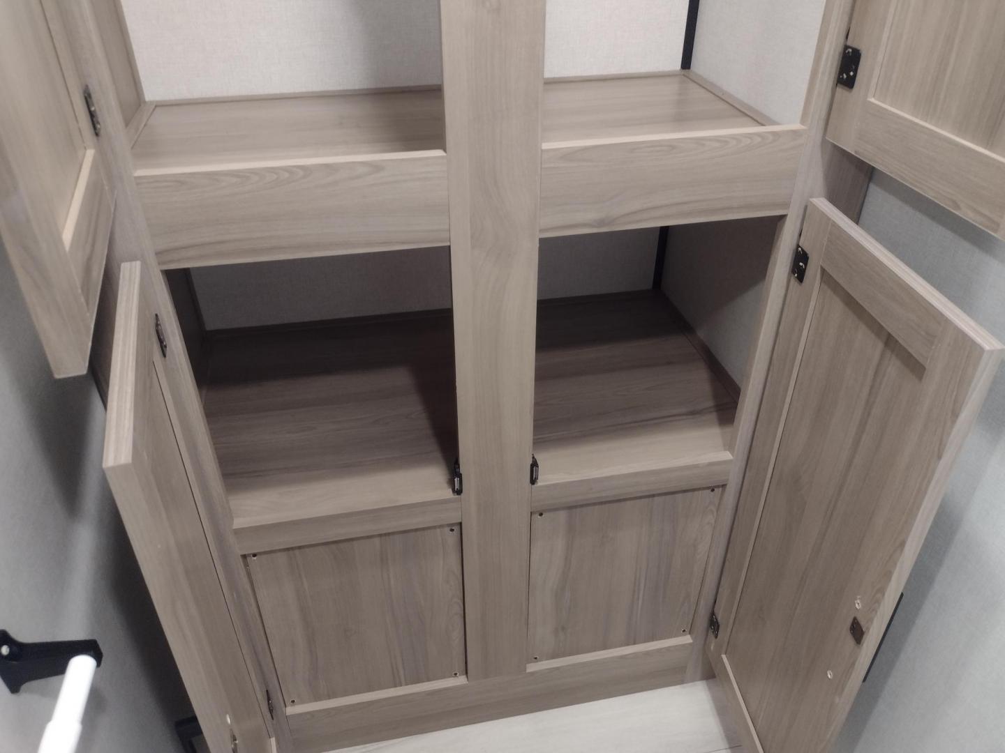 2025 White /TAN Keystone COLEMAN 17R 17R (4YDTCMG19SM) , located at 17760 Hwy 62, Morris, OK, 74445, 35.609104, -95.877060 - GRAB IT WHILE YOU CAN CHECK OUT THIS 2025 KEYSTONE COLEMAN 17R 21FT OVERALL WITH A 8FT POWER AWNING. IN THE FRONT IS A FULL SIZE BED WITH STORAGE UNDER THE BED, OVERHEAD SHELF, WARDROBE CLOSET, AND AC UNIT. IN THE LIVING AND KITCHEN AREA IS A 2 BURNER STOVE (NO OVEN), SINGLE SINK, OVERHEAD CABINETS, - Photo#28