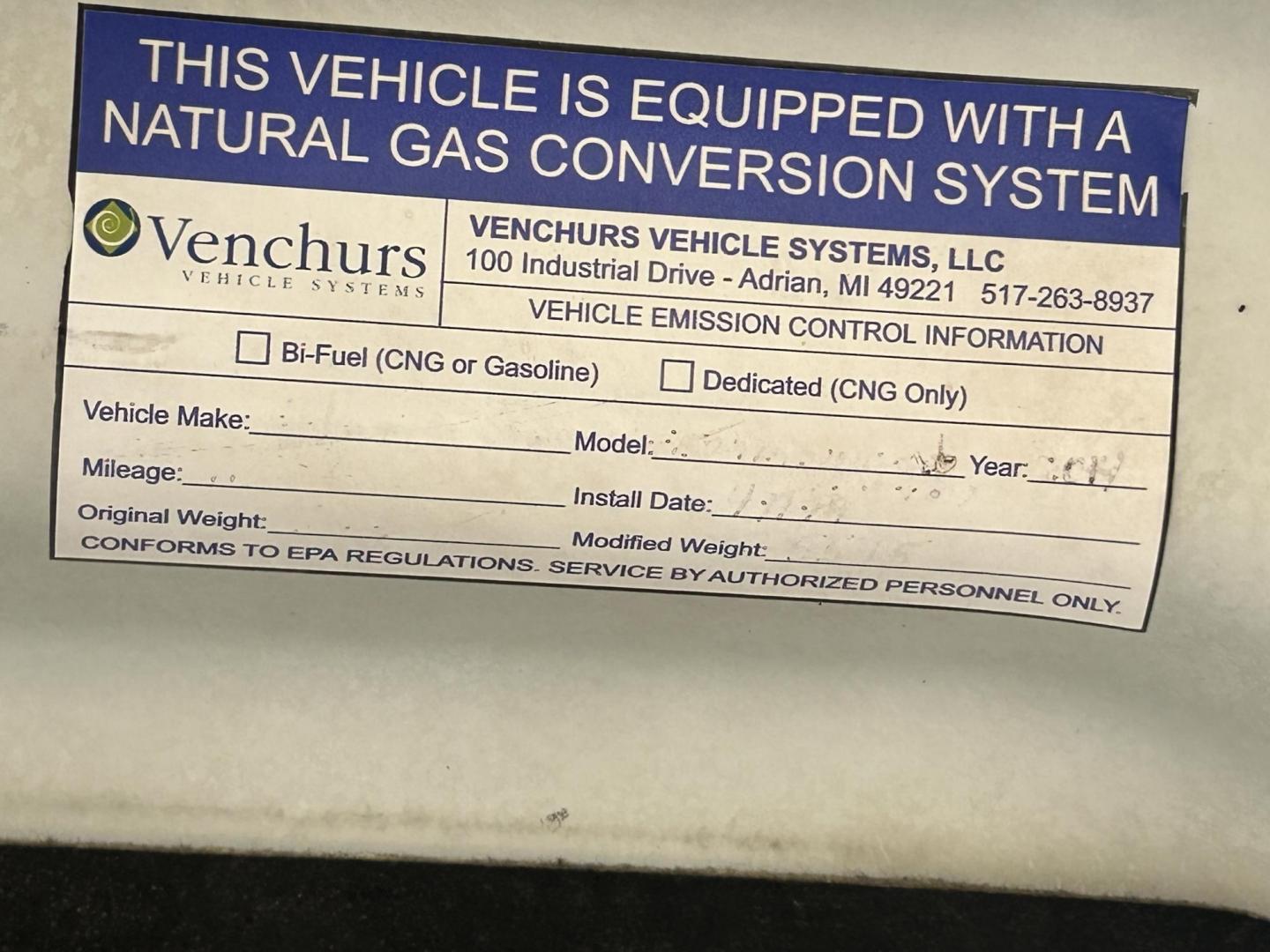 2014 White /Gray Ford F-150 (1FTEX1EM8EK) with an 3.7L V6 DOHC 24V engine, 6-Speed Automatic transmission, located at 17760 Hwy 62, Morris, OK, 74445, (918) 733-4887, 35.609104, -95.877060 - 2014 FORD F-150 4WD WITH 3.7L V6 ENGINE BI-FUEL SYSTEM RUNS ON CNG OR GASOLINE. FEATURES KEYLESS REMOTE ENTRY, POWER LOCKS, POWER WINDOWS, AM/FM STEREO, SIRIUS XM STEREO, CD PLAYER, AUXILLARY PORT, CRUISE CONTROL, TRACTION CONTROL, MULTI-FUNCTIONING STEERING WHEEL CONTROLS, TOOL BOX, AND TRAILER HIT - Photo#25