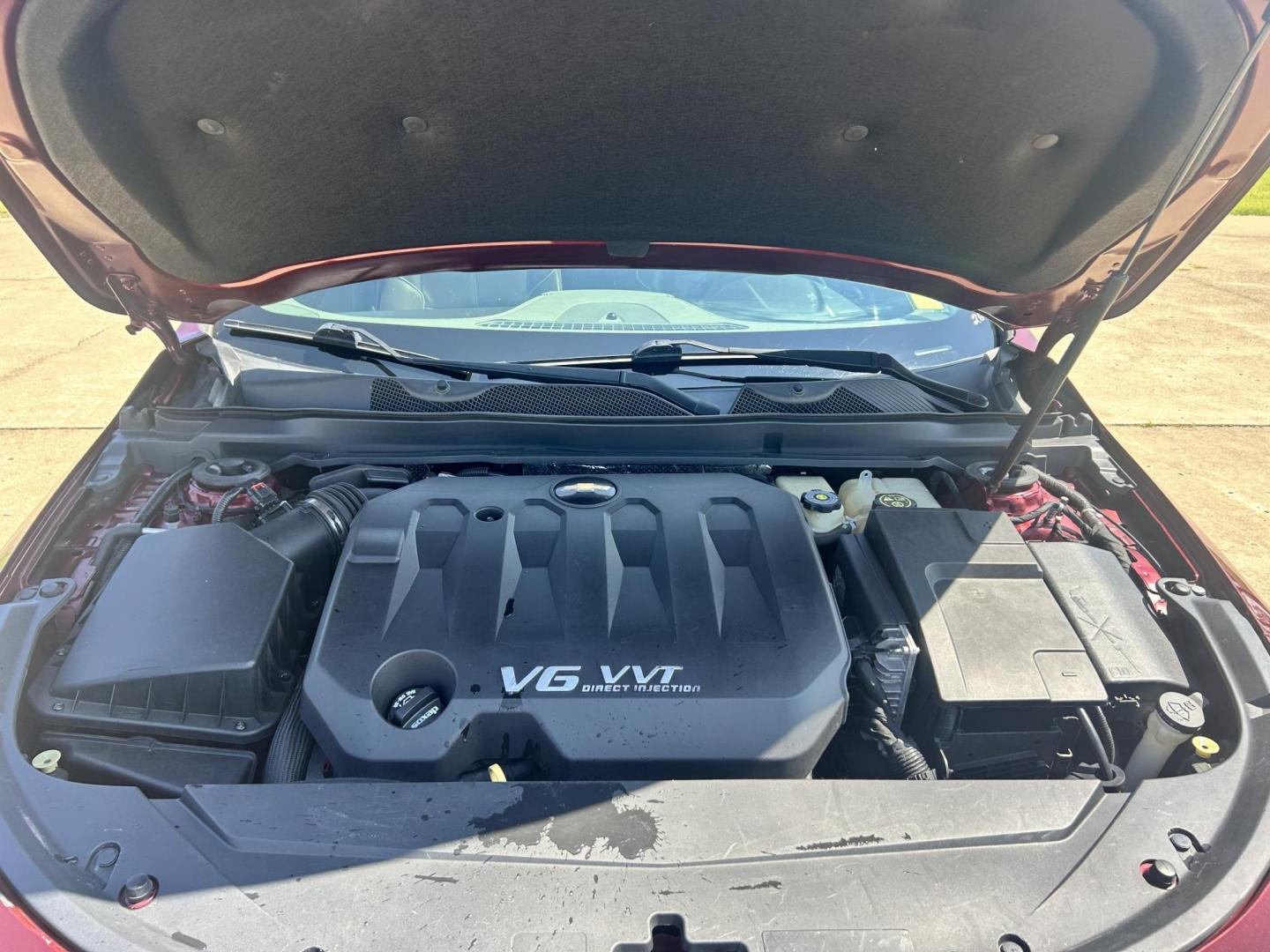 2017 RED /Gray Chevrolet Impala Premier (2G1145S36H9) with an 3.6L V6 DOHC 24V engine, 6A transmission, located at 17760 Hwy 62, Morris, OK, 74445, (918) 733-4887, 35.609104, -95.877060 - 2017 CHEVY IMPALA HAS THE 3.6L V6 ENGINE AND IS FWD. THIS CAR FEATURES PUSH START AND KEYLESS REMOTE ENTRY, POWER LOCKS, POWER WINDOWS, POWER SEATS, HEATED AND COOLED SEATS, POWER MIRRORS, AM/FM STEREO, NAVIGATION, LEATHER SEATS, BACK UP CAMERA, TRACTION CONTROL, CRUISE CONTROL, DUAL CLIMATE CONTROL - Photo#21