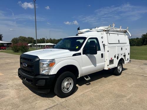 2013 FORD F350 TOOL BED 4WD DEDICATED CNG ONLY RUNS ON (COMPRESSED NATURAL GAS) $1090 TAX CREDIT AVAILABLE......SEE HOW OKLAHOMAN