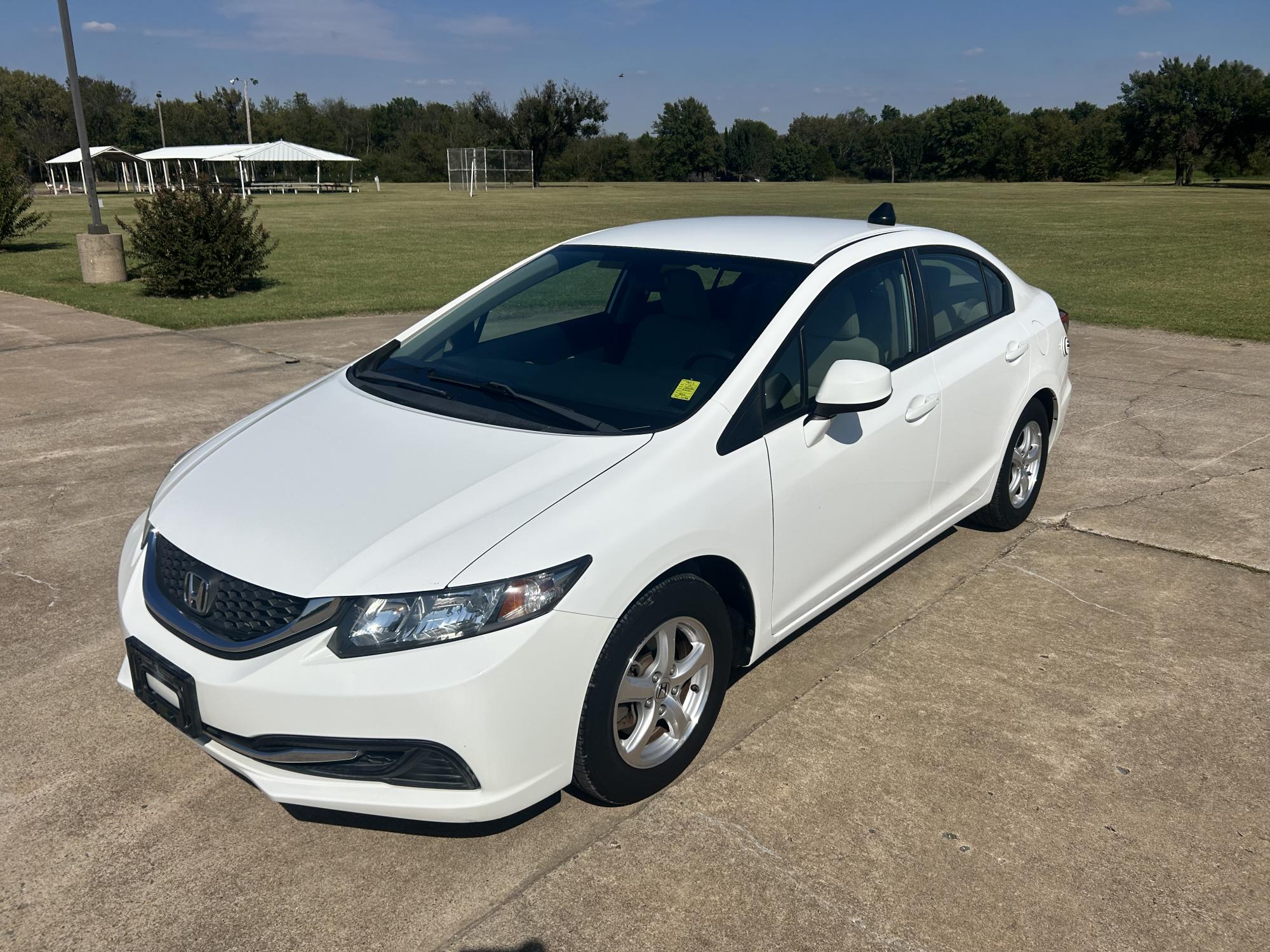 photo of 2013 HONDA CIVIC DEDICATED CNG ONLY RUNS ON (COMPRESSED NATURLA GAS) $990 TAX CREDIT AVAILBLE 