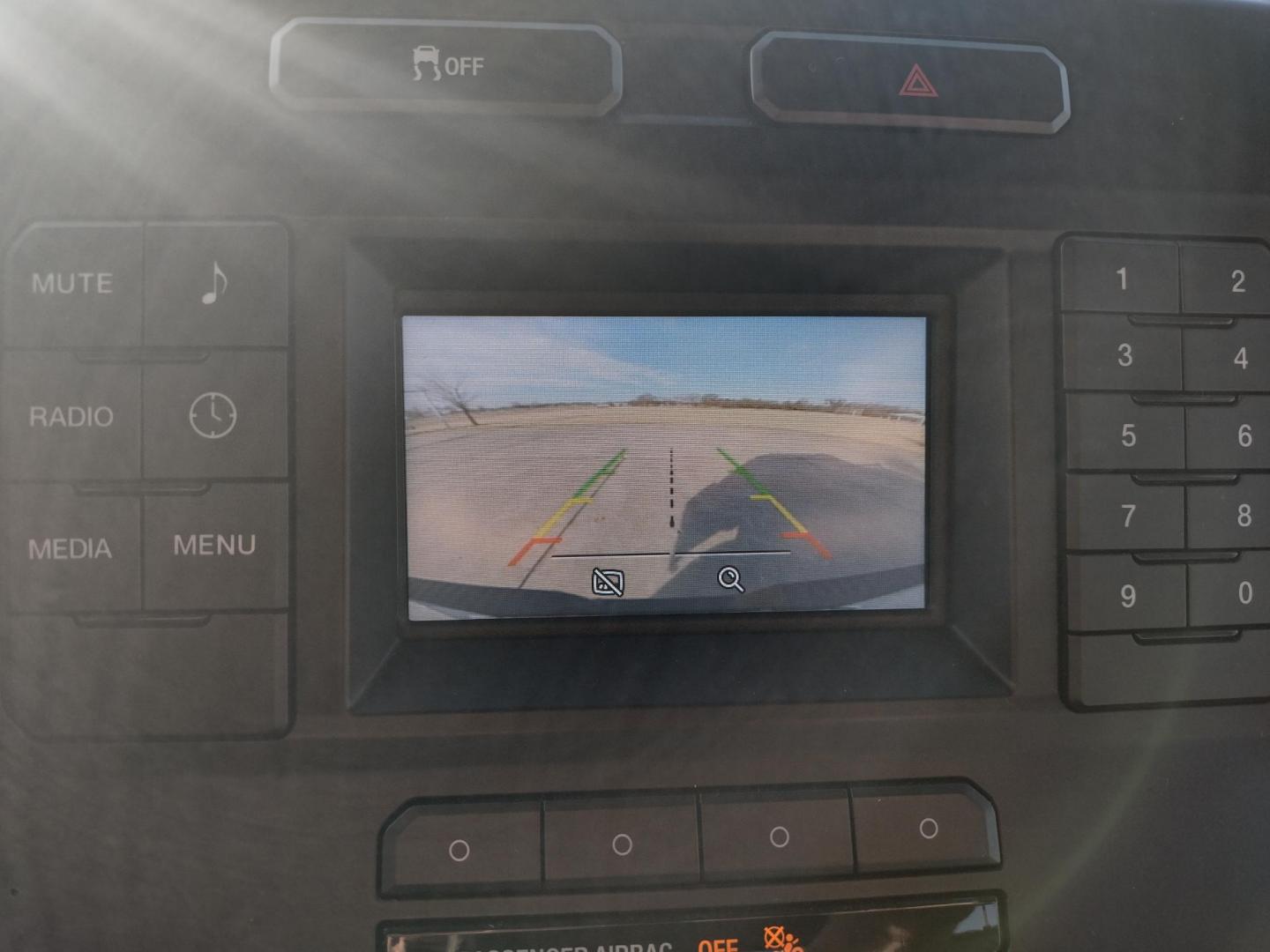 2016 White /Gray Ford F-150 XLT 4WD (1FTEW1EF1GK) with an 5.0L V8 engine, 6A transmission, located at 17760 Hwy 62, Morris, OK, 74445, (918) 733-4887, 35.609104, -95.877060 - 2016 FORD F150 XLT 4WD BI-FUEL SYSTEM RUNS ON CNG (COMPRESSED NATURAL GAS) OR GASOLINE WITH THE 5.0L V8 ENIGINE. FEATURES KEYLESS ENTRY, POWER LOCKS, POWER WINDOWS, POWER MIRRORS, CLOTH INTERIOR, MANUAL SEATS, AM/FM RADIO, CD PLAYER, HANDS FREE CALLING, BACKUP CAMERA, CRUISE CONTROL, TRACTION CONTRO - Photo#17