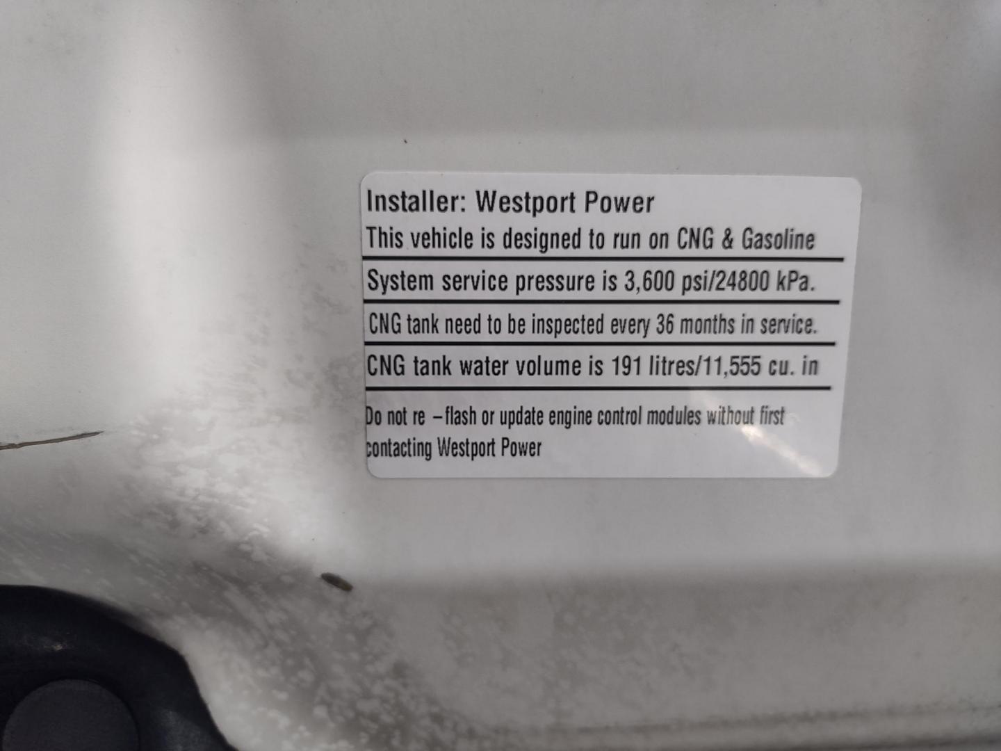 2016 White /Gray Ford F-150 XLT 4WD (1FTEW1EF1GK) with an 5.0L V8 engine, 6A transmission, located at 17760 Hwy 62, Morris, OK, 74445, (918) 733-4887, 35.609104, -95.877060 - 2016 FORD F150 XLT 4WD BI-FUEL SYSTEM RUNS ON CNG (COMPRESSED NATURAL GAS) OR GASOLINE WITH THE 5.0L V8 ENIGINE. FEATURES KEYLESS ENTRY, POWER LOCKS, POWER WINDOWS, POWER MIRRORS, CLOTH INTERIOR, MANUAL SEATS, AM/FM RADIO, CD PLAYER, HANDS FREE CALLING, BACKUP CAMERA, CRUISE CONTROL, TRACTION CONTRO - Photo#34