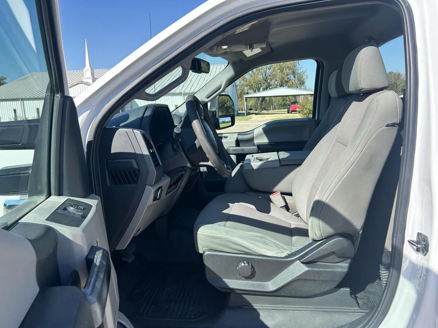 2017 White /Gray Ford F-250 SD 2WD (1FDBF2A67HE) with an 6.2L V8 OHV 16V engine, 6A transmission, located at 17760 Hwy 62, Morris, OK, 74445, (918) 733-4887, 35.609104, -95.877060 - 2017 FORD F250 TOOL BED SD 2WD WITH 6.2L V8 ENIGINE. THIS FEATURES KEYLESS ENTRY, POWER LOCKS, POWER WINDOWS,POWER MIRRORS, CLOTH INTERIOR, MANUAL SEATS, AM/FM RADIO, AUX PORT, TRACTION CONTROL, TOOL BED AND TRAILER HITCH. TIRES 245/75R17 AND ONLY 145,448 MILES. THIS IS A BI-FUEL SYSTEM THAT RUNS ON - Photo#8