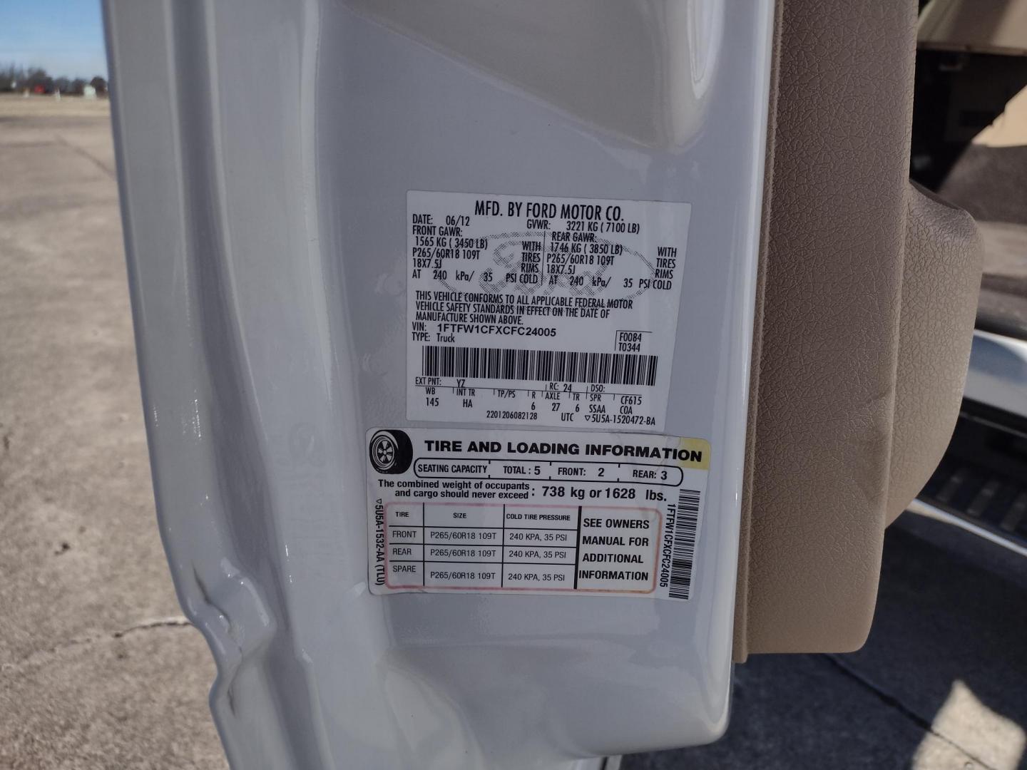 2012 White /TAN Ford F-150 LARIAT (1FTFW1CFXCF) with an 5.0L V8 engine, 6-Speed Automatic transmission, located at 17760 Hwy 62, Morris, OK, 74445, (918) 733-4887, 35.609104, -95.877060 - 2012 FORD F150 LARIAT 2WD BI-FUEL SYSTEM RUNS ON CNG (COMPRESSED NATURAL GAS) OR GASOLINE WITH 5.0L V8 ENIGNE. IT FEATURES KEYLESS ENTRY, POWER LOCKS, POWER WINDOWS, POWER MIRRORS, POWER SEATS, LEATHER INTERIOR, HEATED AND COOLED SEATS, AM/FM RADIO, NAVIGATION, CD PLAYER, HANDS FREE CALLING, DUAL CL - Photo#38