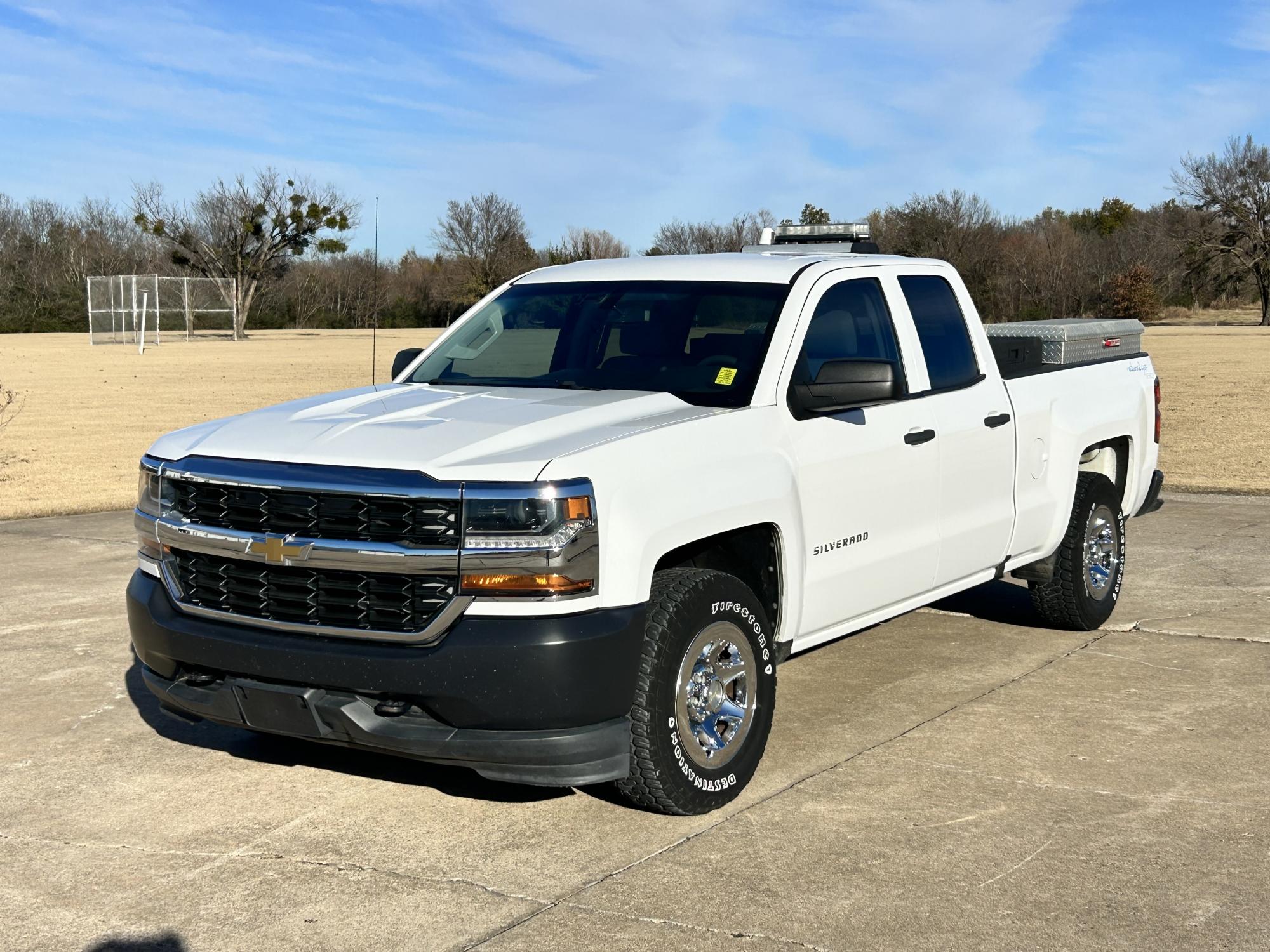 photo of 2016 CHEVY SILVERADO 1500 4WD BI-FUEL SYSTEM RUNS ON CNG (COMPRESSED NATURAL GAS) OR GASOLINE $1500 TAX CREDIT AVAILABLE 