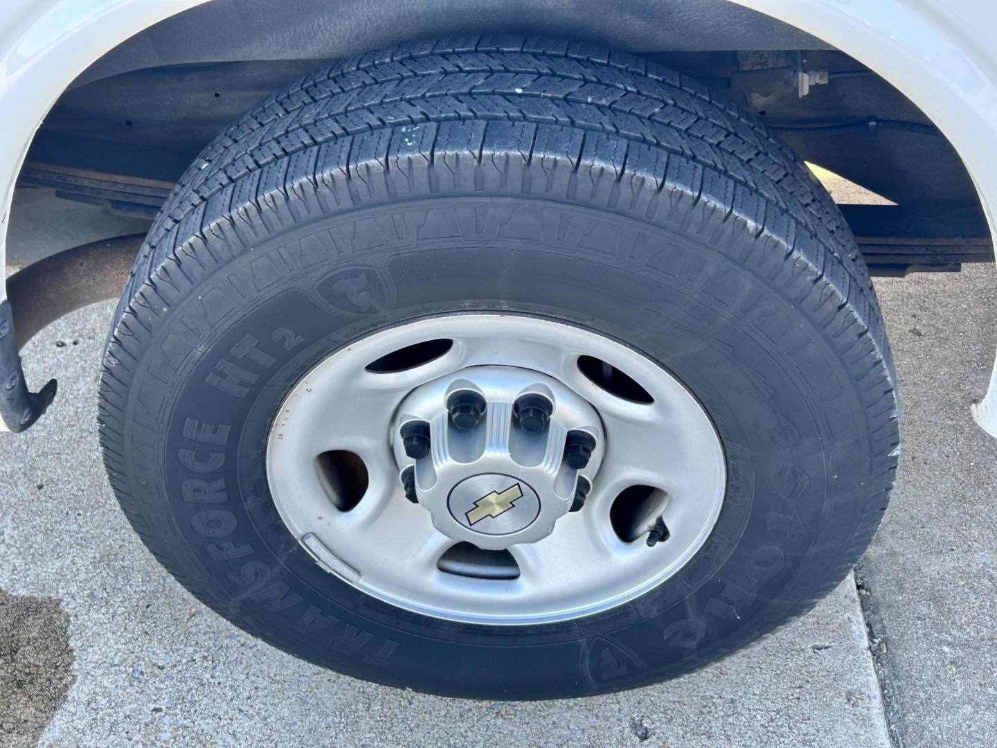 2013 White /Gray Chevrolet Express 2500 Cargo (1GCWGFCB5D1) with an 6.0L V8 OHV 16V FFV engine, 6-Speed Automatic transmission, located at 17760 Hwy 62, Morris, OK, 74445, (918) 733-4887, 35.609104, -95.877060 - 2013 CHEVROLET EXPRESS DEDICATED CNG ONLY RUNS ON COMPRESSED NATURAL GAS RWD 6.0L V8 ENGINE. FEATURING POWER LOCKS, MANUAL WINDOWS, MANUAL MIRRORS, MANUAL SEATS, AM/FM STEREO, LEATHER SEATS, BACKUP CAMERA, TRACTION CONTROL, LOCKING METAL CONSOLE, STEEL SHELVES, SPLIT SWING-OUT RIGHT DOORS, AND TOW P - Photo#30