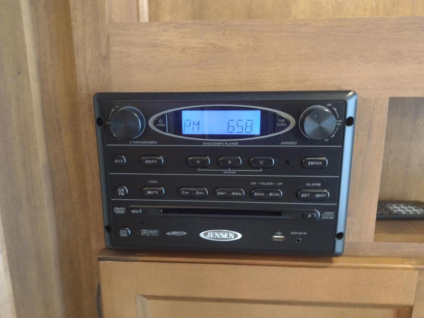 2014 Silver /Gray Forest River Catalina 39BHTS (5ZT2CA4B2ET) , located at 17760 Hwy 62, Morris, OK, 74445, 35.609104, -95.877060 - GET IT WHILE YOU CAN!!! 2014 FOREST RIVER CATALINA COACHMEN 39BHTS 41FT OVERALL WITH 21FT POWER AWNING.***REBUILT TITLE*** IN THE MASTER BEDROOM IS A QUEEN SIZE BED WITH STORAGE UNDER THE BED, OVERHEAD CABINETS, WARDROBE CABINETS, WARDROBE CLOSET, AND CEILING FAN. IN THE LIVING/KITCHEN AREA IS AN EN - Photo#18