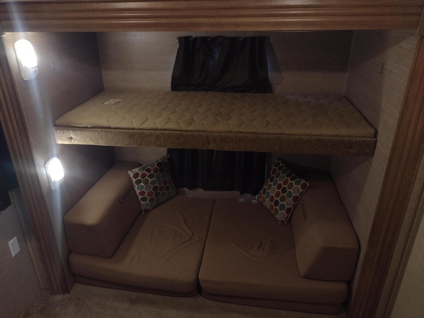 2014 Silver /Gray Forest River Catalina 39BHTS (5ZT2CA4B2ET) , located at 17760 Hwy 62, Morris, OK, 74445, 35.609104, -95.877060 - GET IT WHILE YOU CAN!!! 2014 FOREST RIVER CATALINA COACHMEN 39BHTS 41FT OVERALL WITH 21FT POWER AWNING.***REBUILT TITLE*** IN THE MASTER BEDROOM IS A QUEEN SIZE BED WITH STORAGE UNDER THE BED, OVERHEAD CABINETS, WARDROBE CABINETS, WARDROBE CLOSET, AND CEILING FAN. IN THE LIVING/KITCHEN AREA IS AN EN - Photo#38